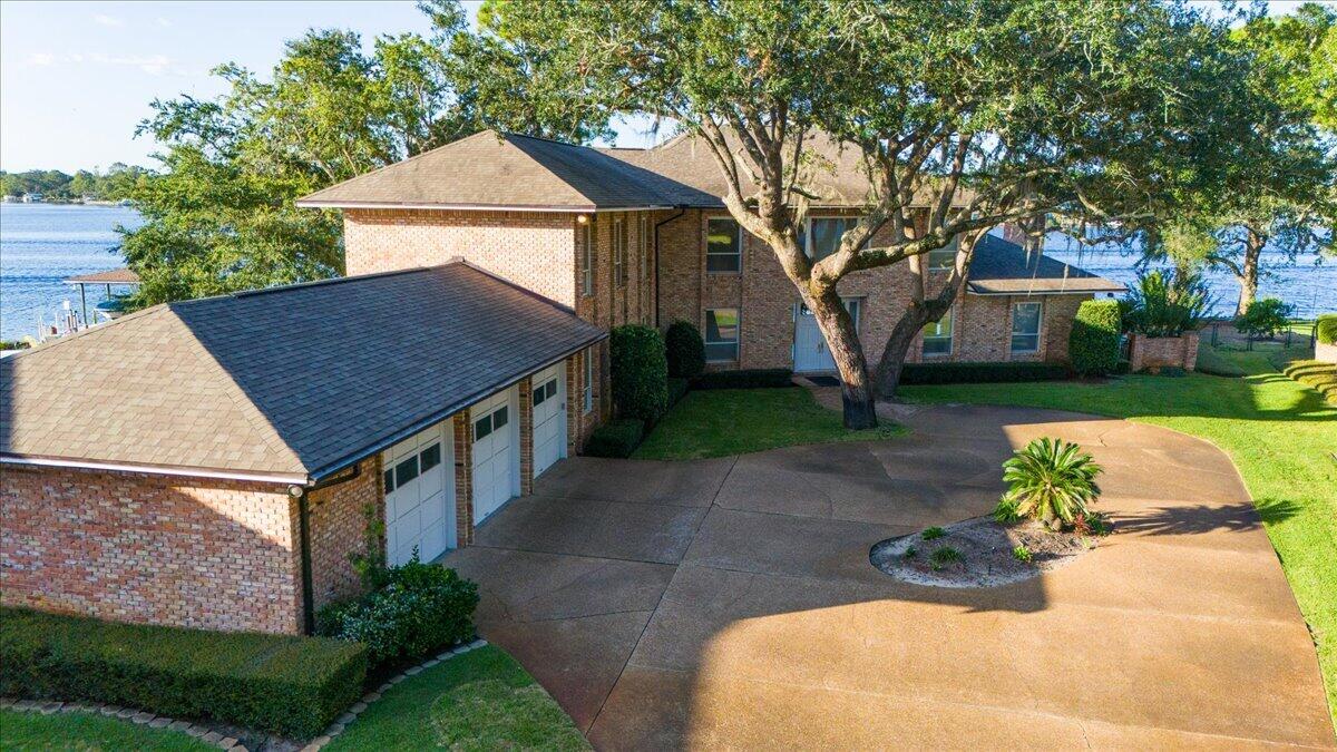 main property photo 50