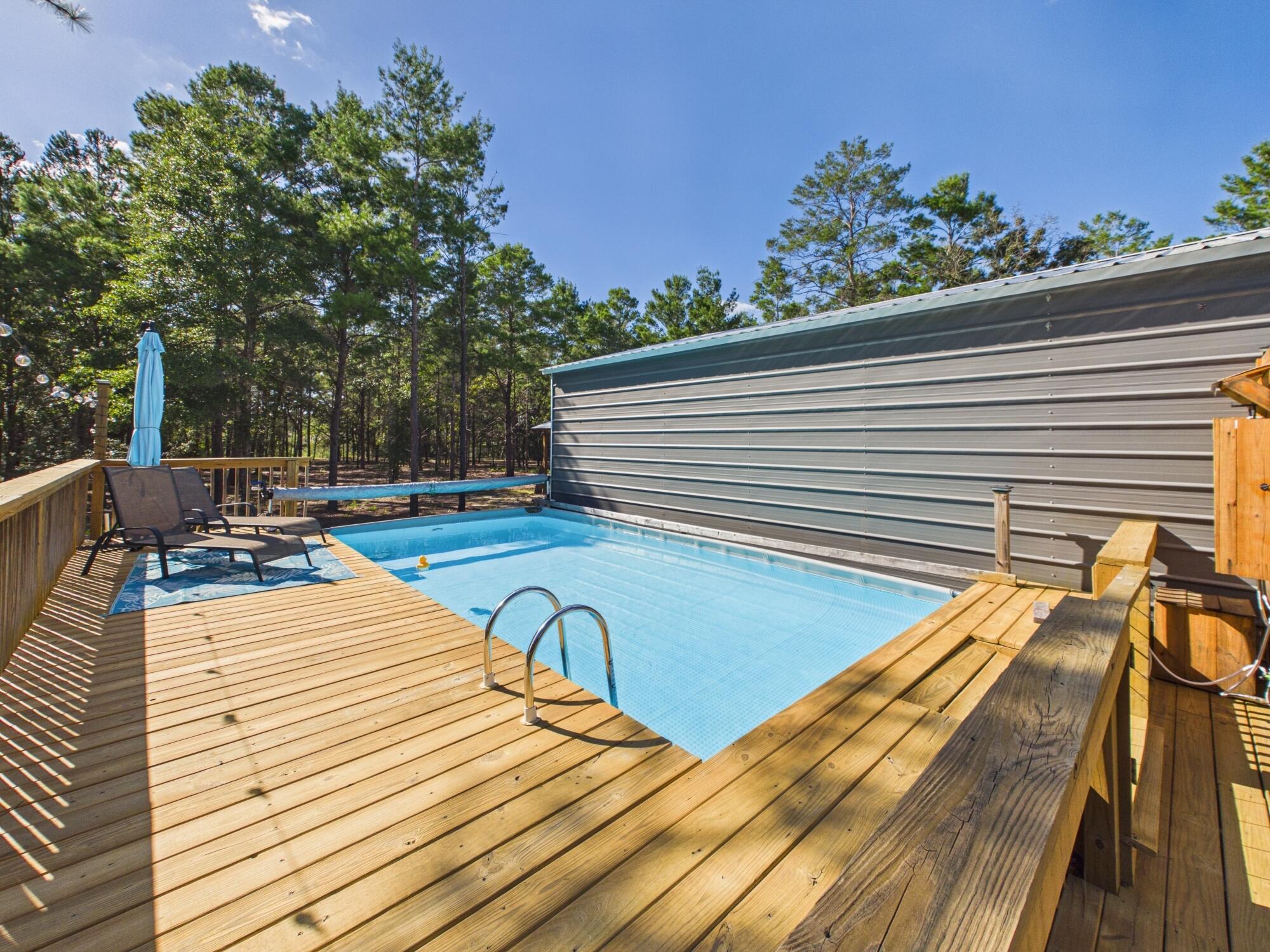 main property photo 50