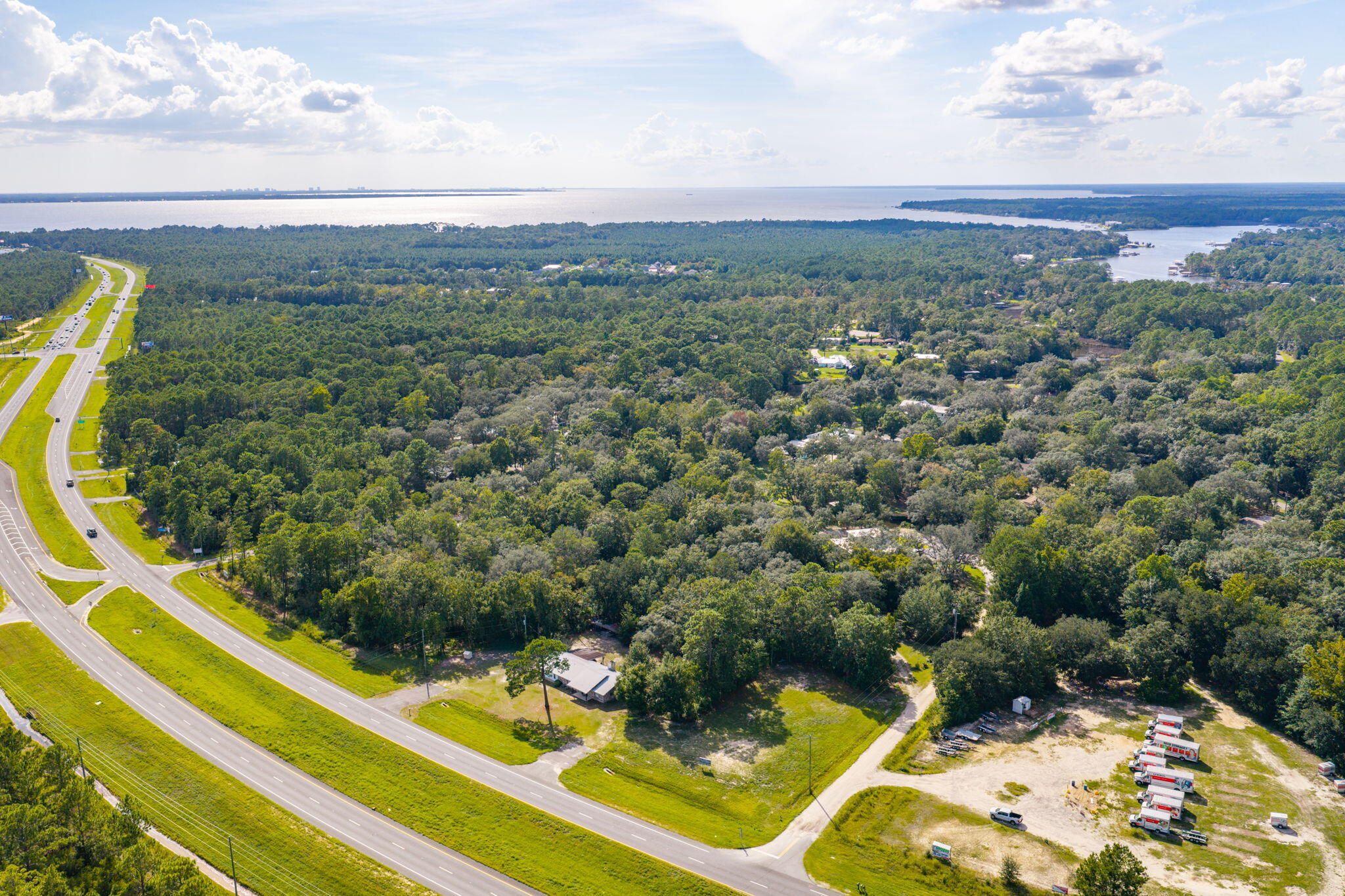 main property photo 50