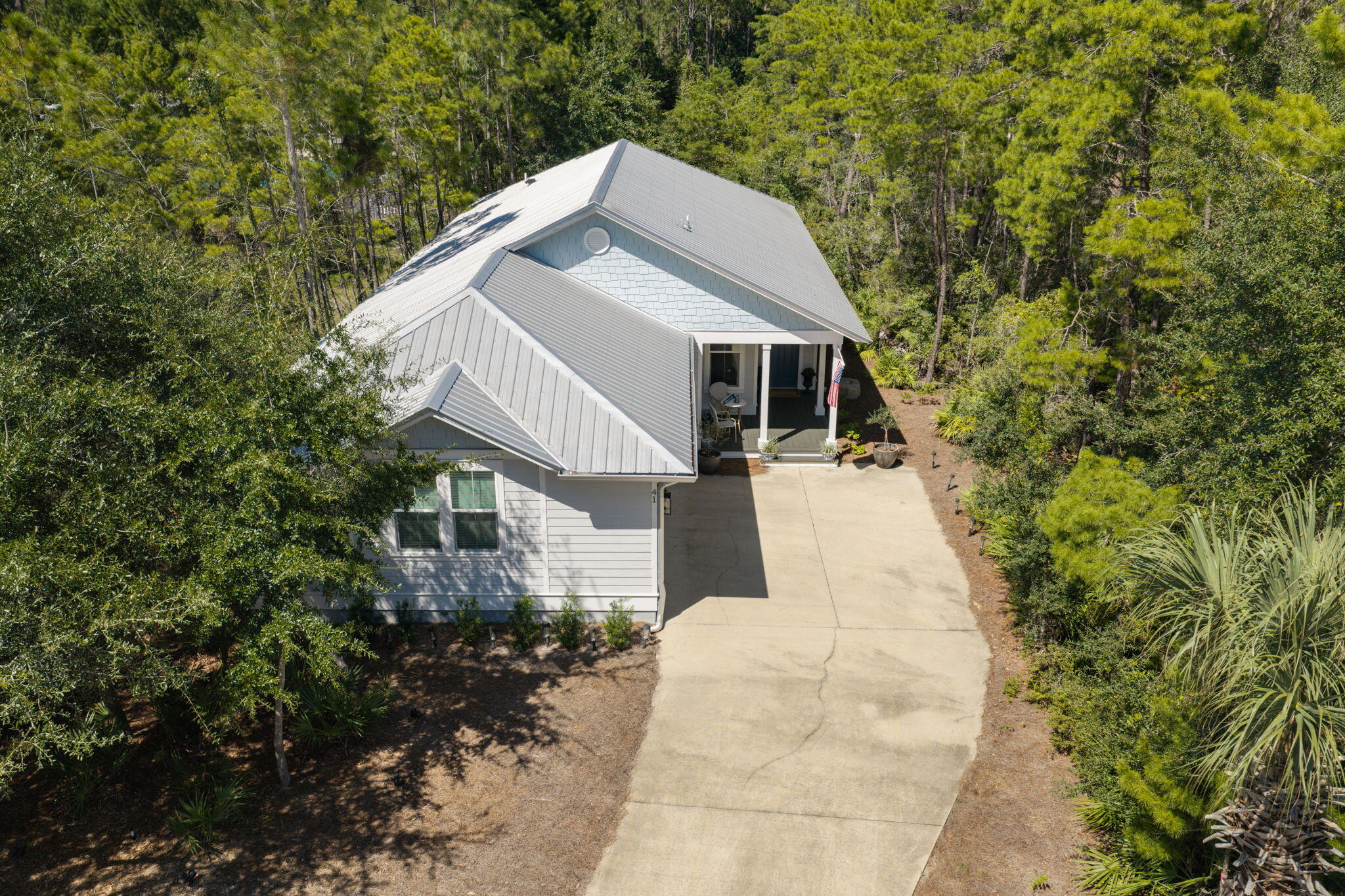 main property photo 12