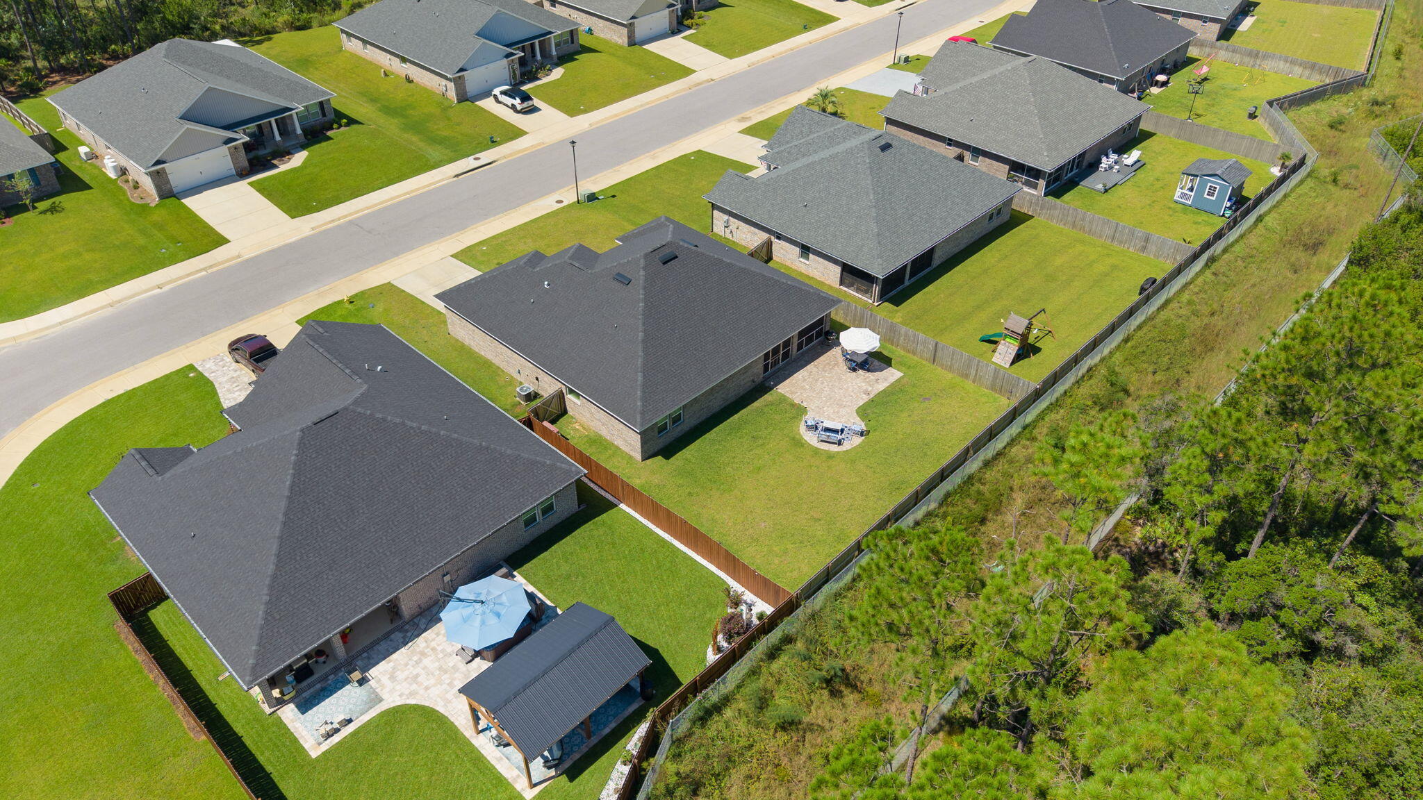 main property photo 50