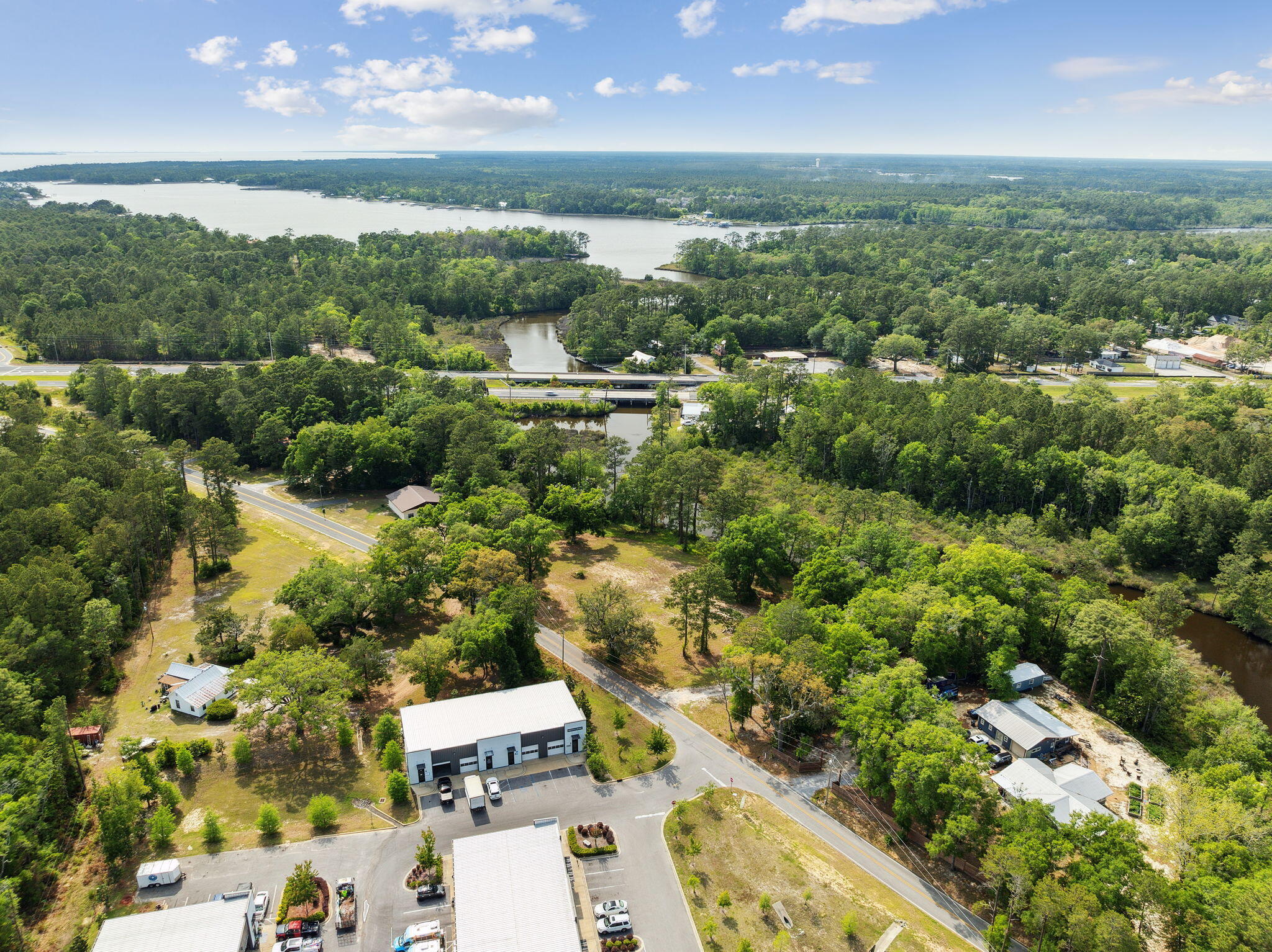 main property photo 14