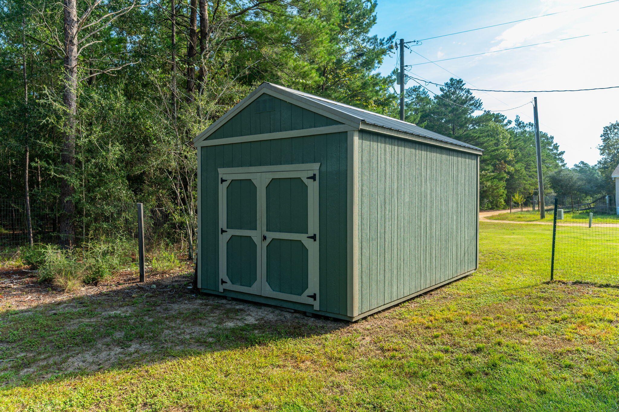 main property photo 26