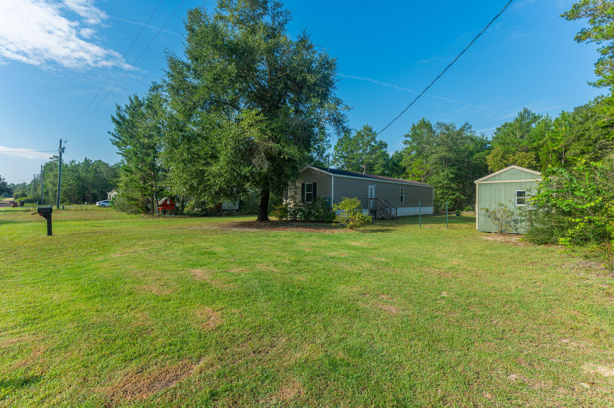 main property photo 28