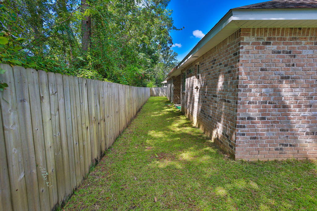 main property photo 60