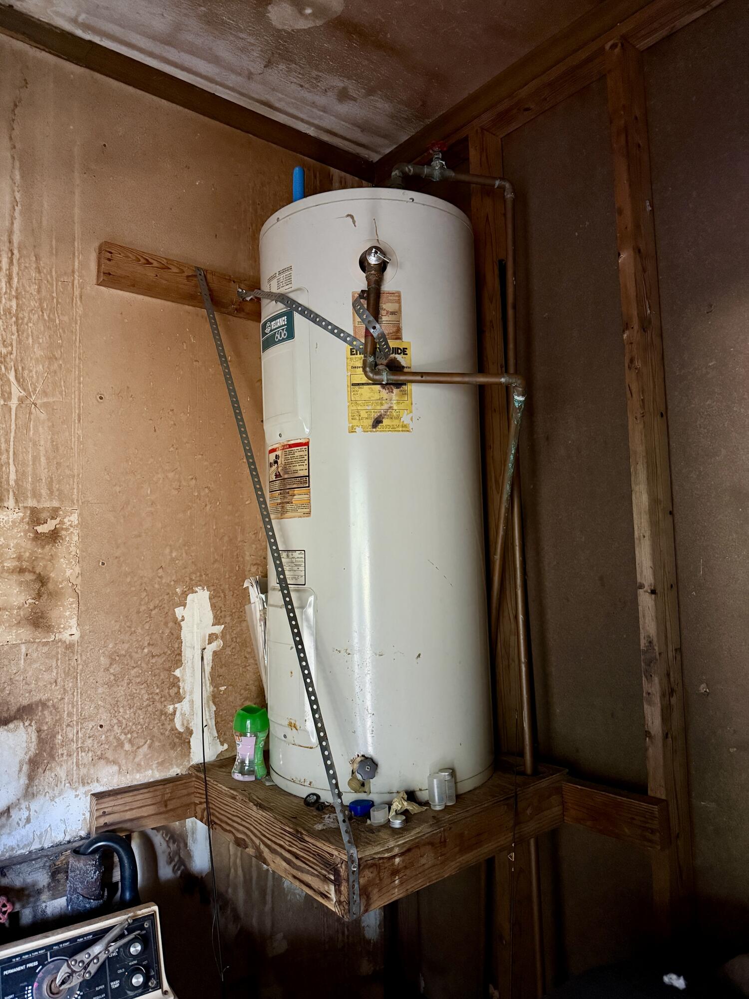 main property photo 7
