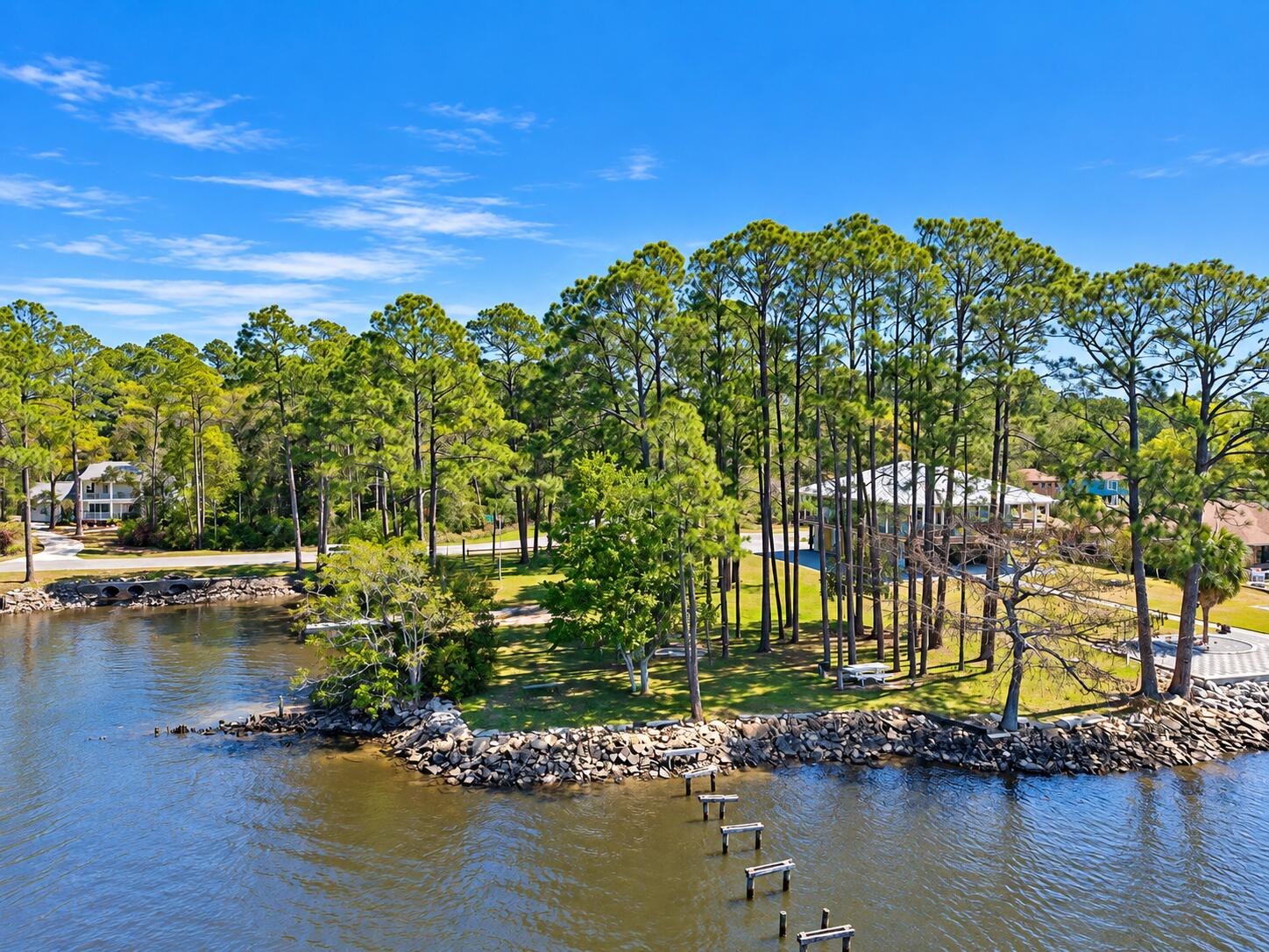 main property photo 16