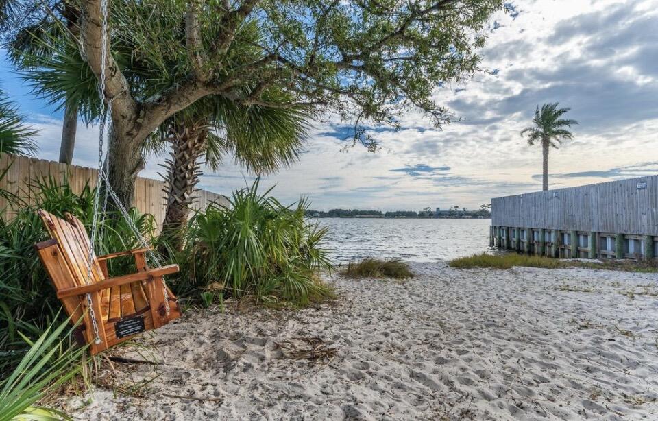 main property photo 68