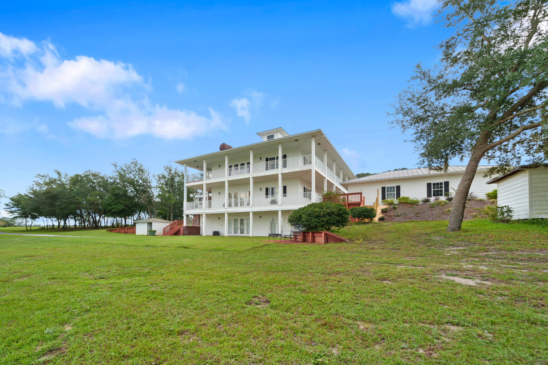 main property photo 104