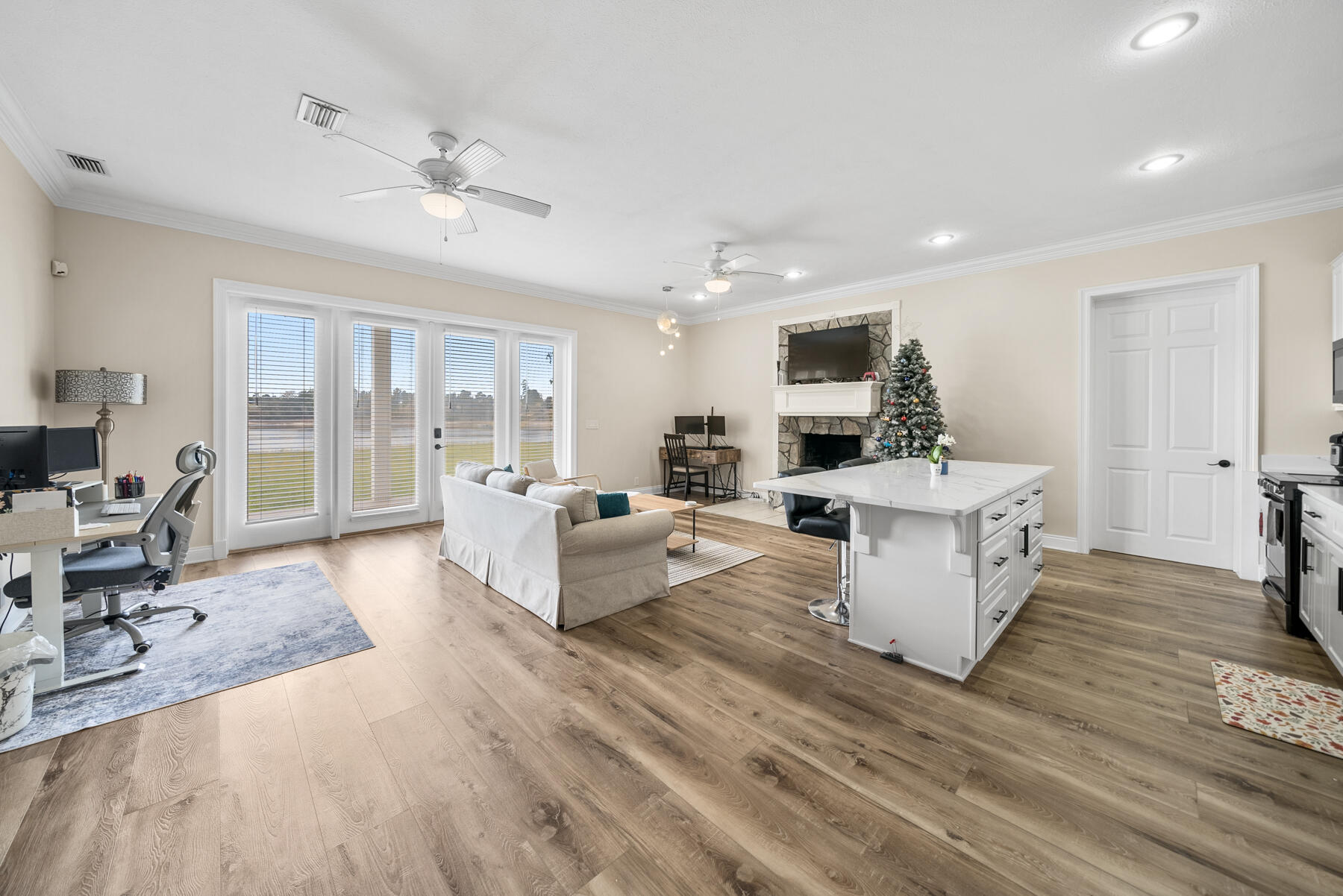 main property photo 64