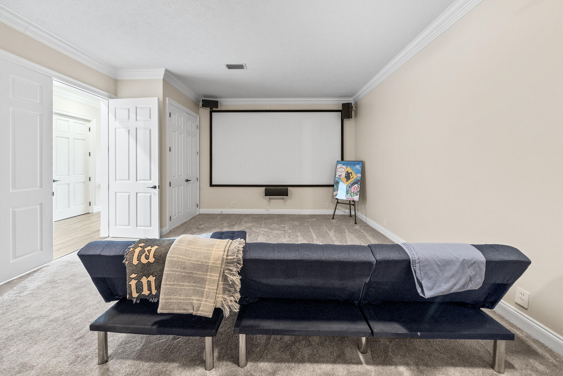 main property photo 70
