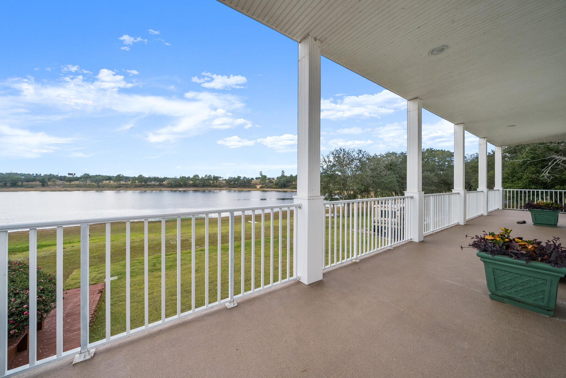 main property photo 81