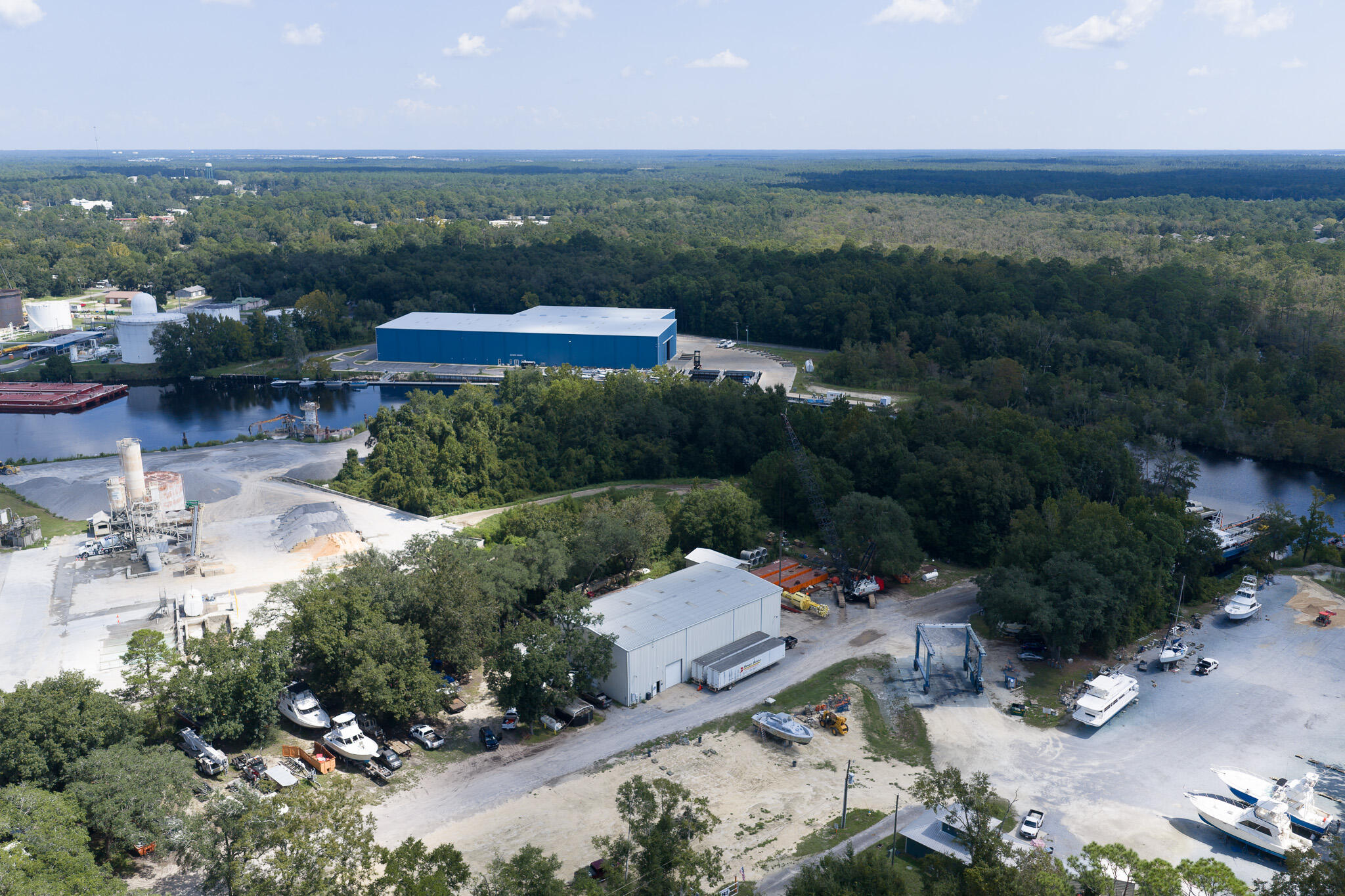 main property photo 18