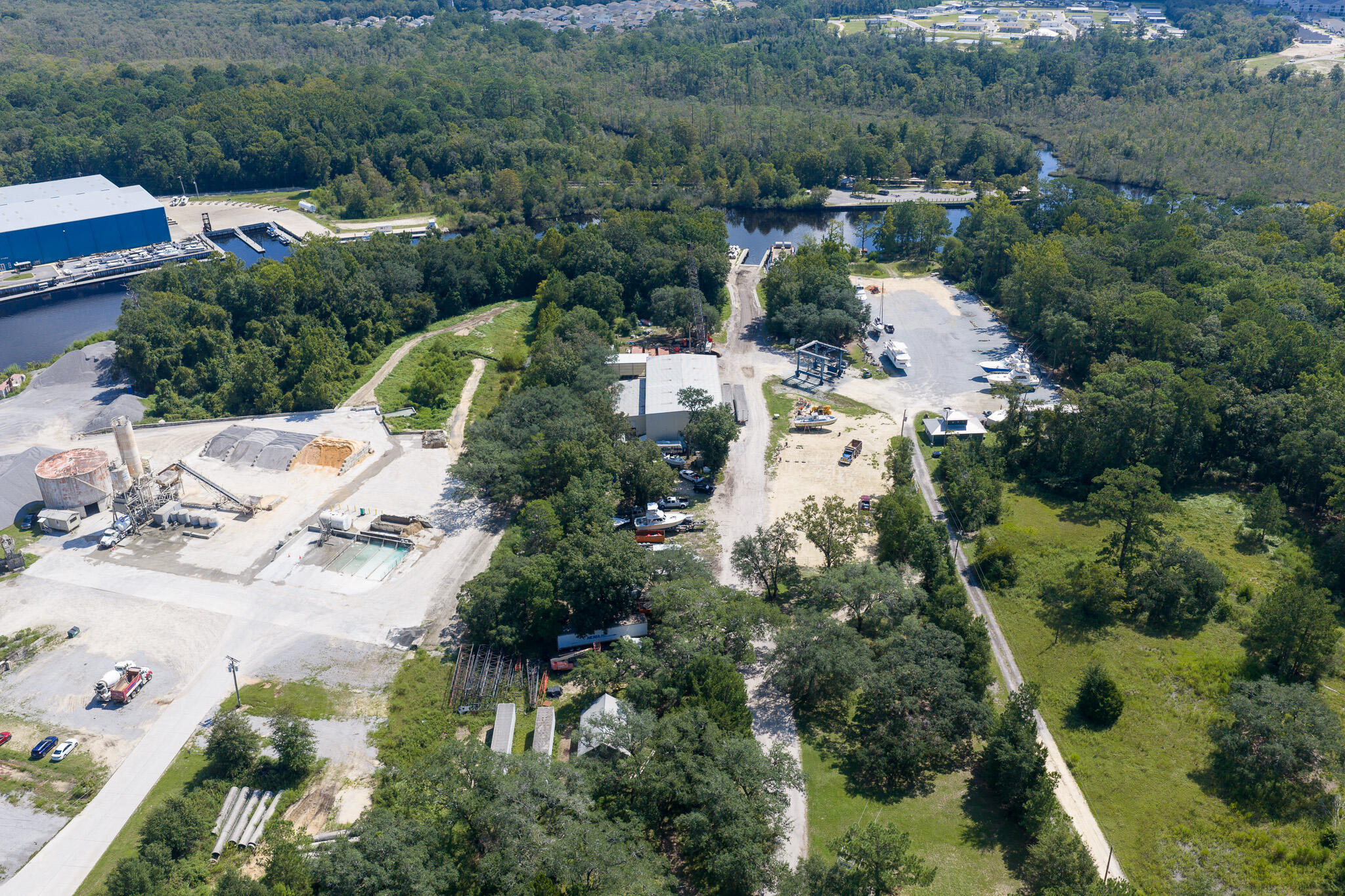 main property photo 43