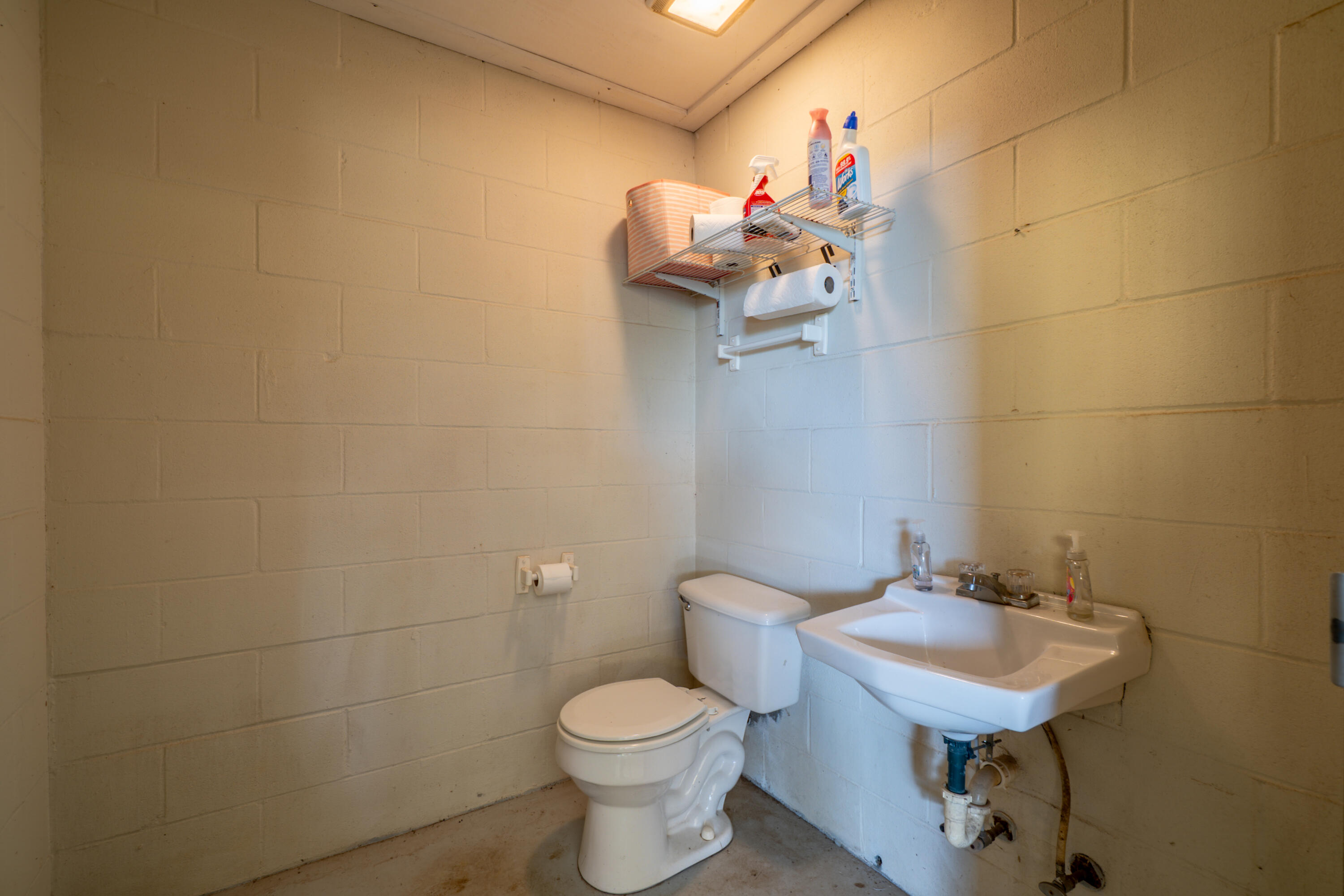 main property photo 70