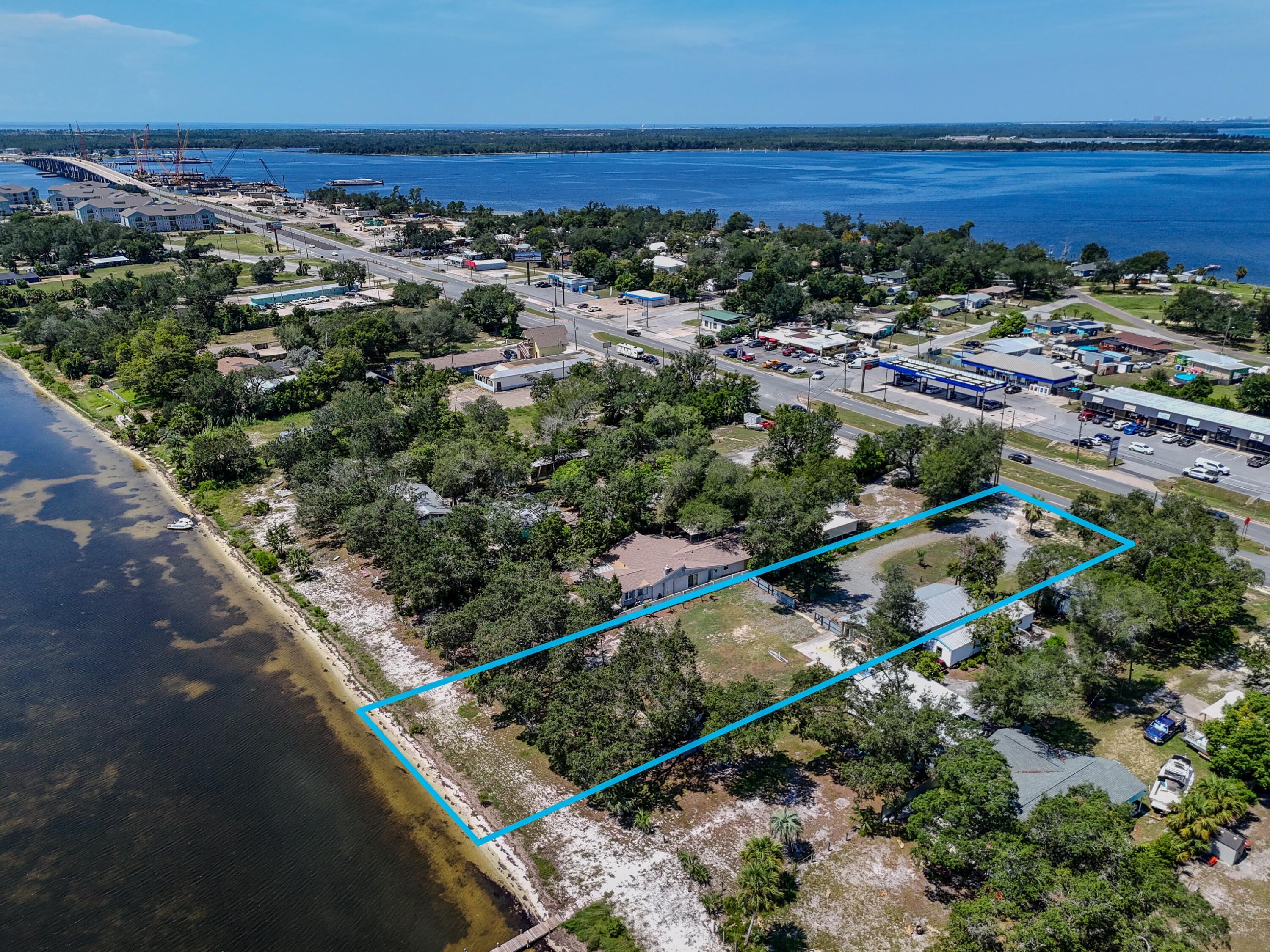 main property photo 16
