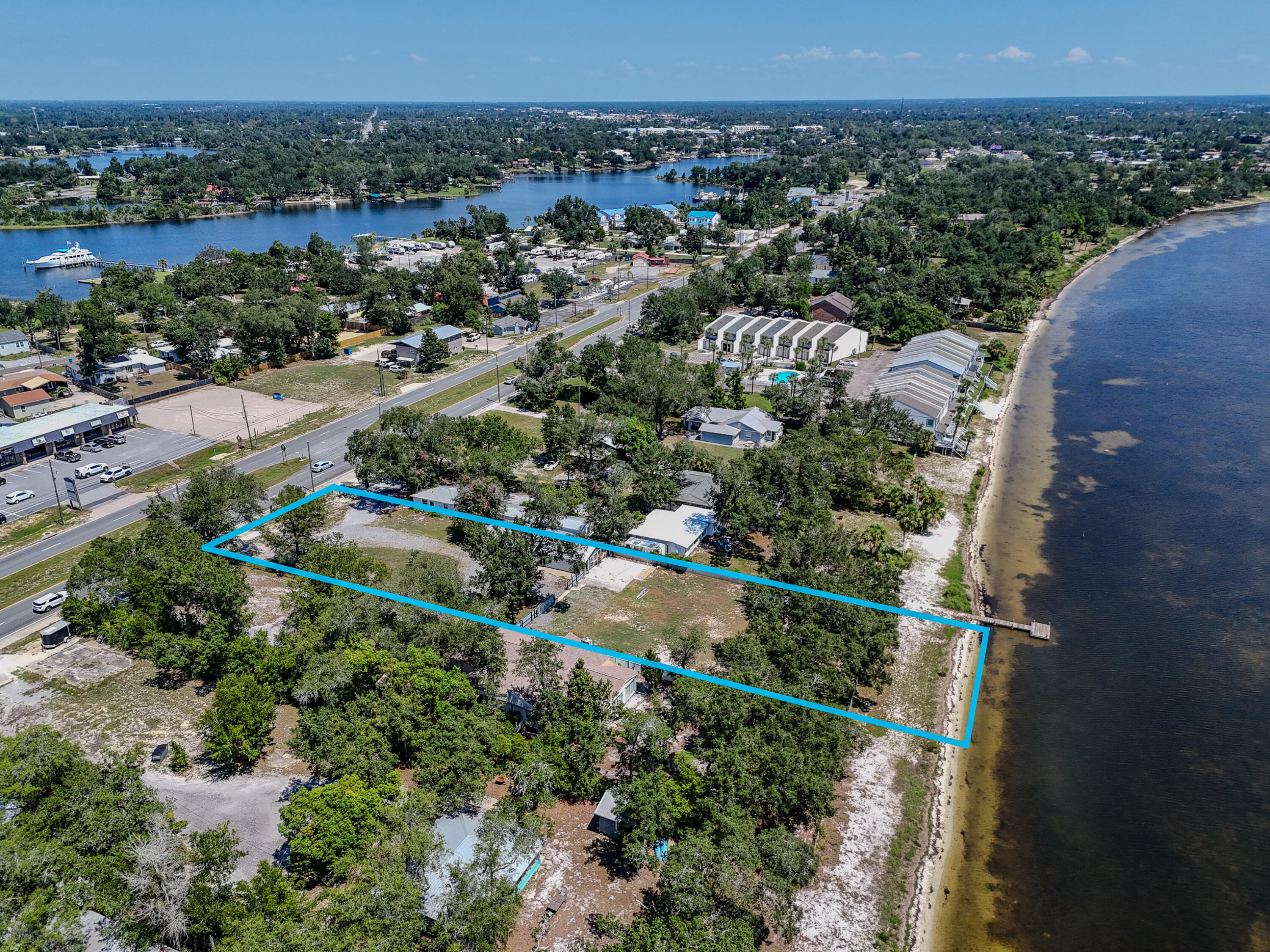 main property photo 18