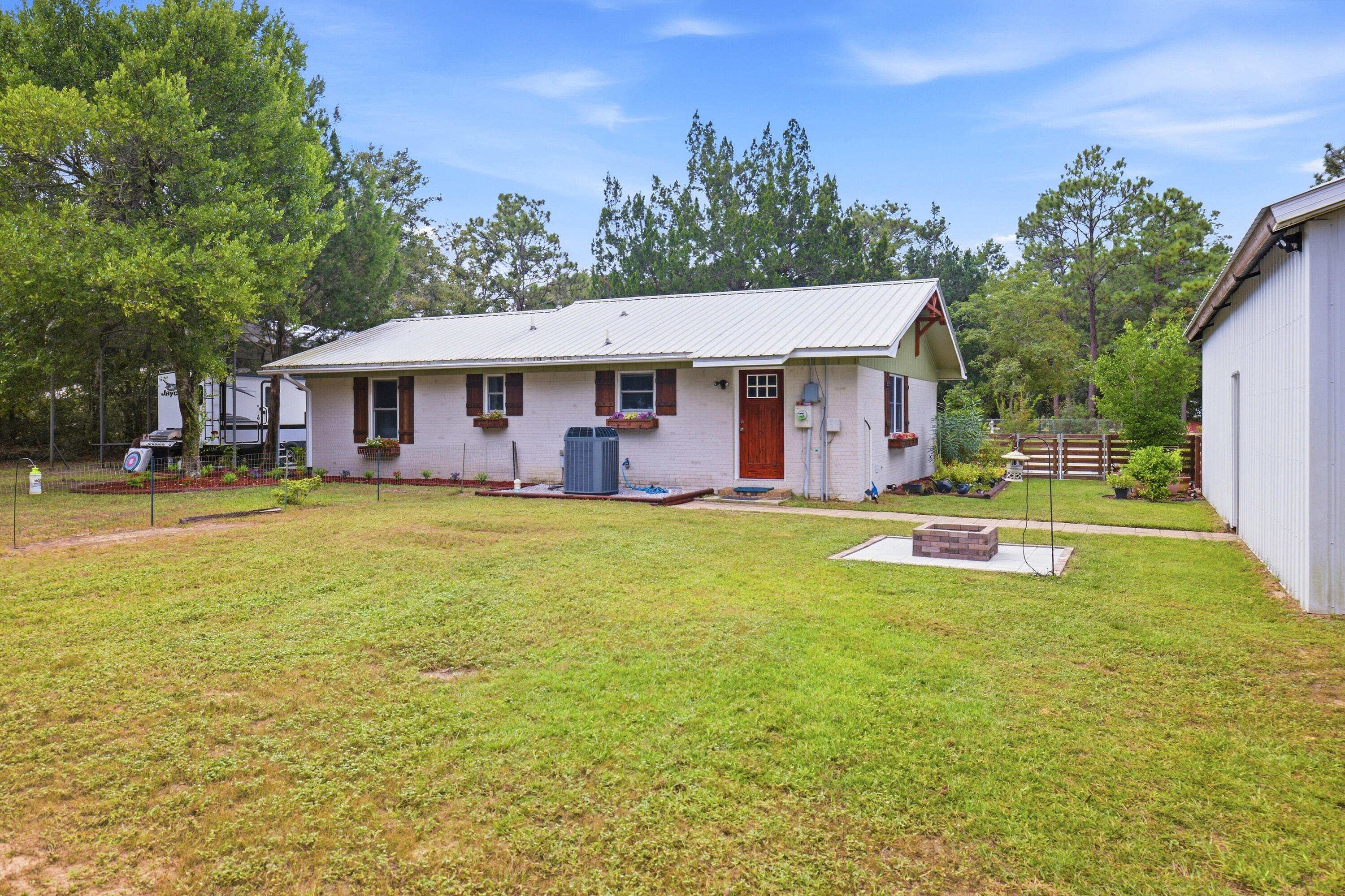 main property photo 50