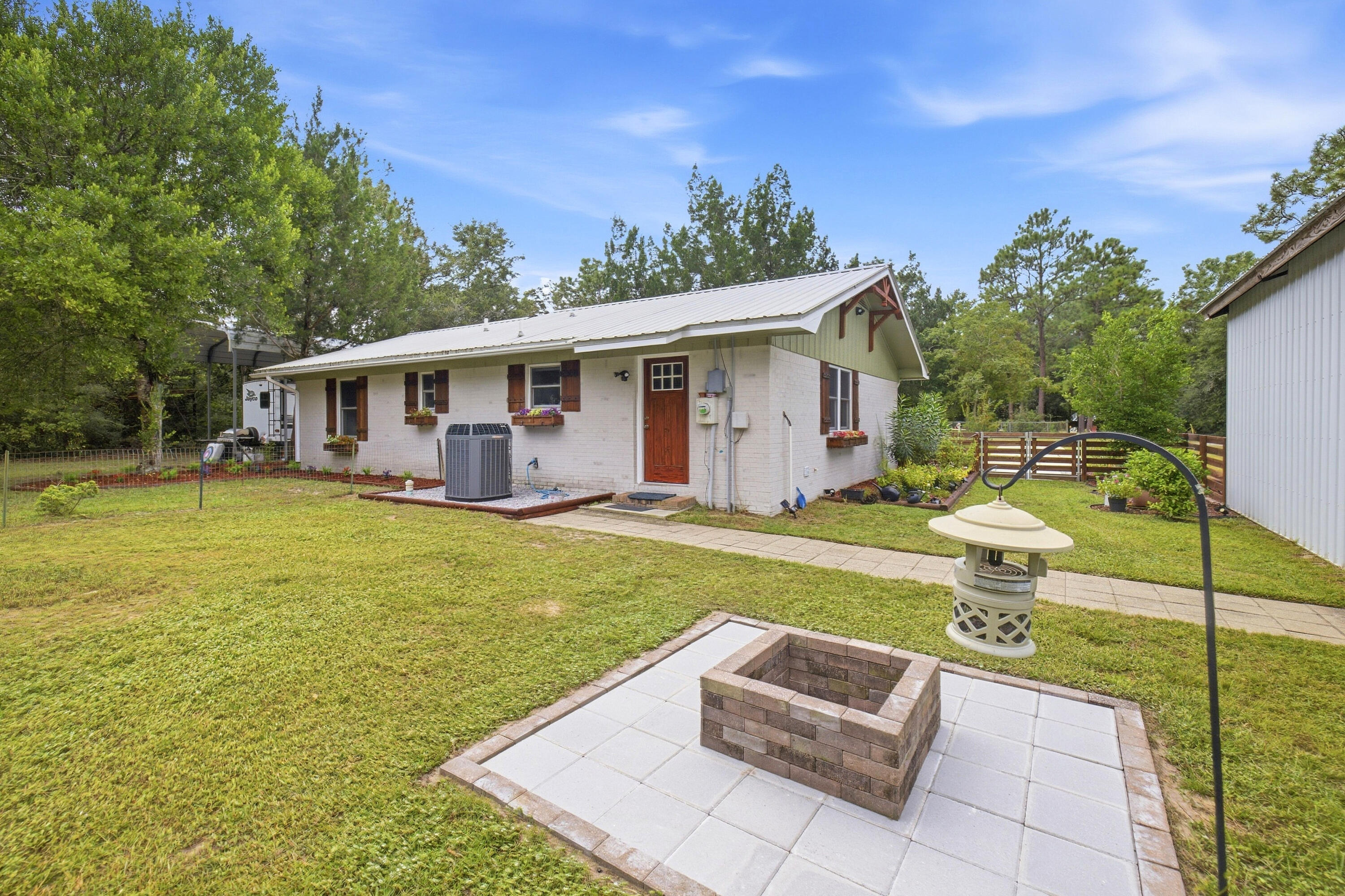 main property photo 60