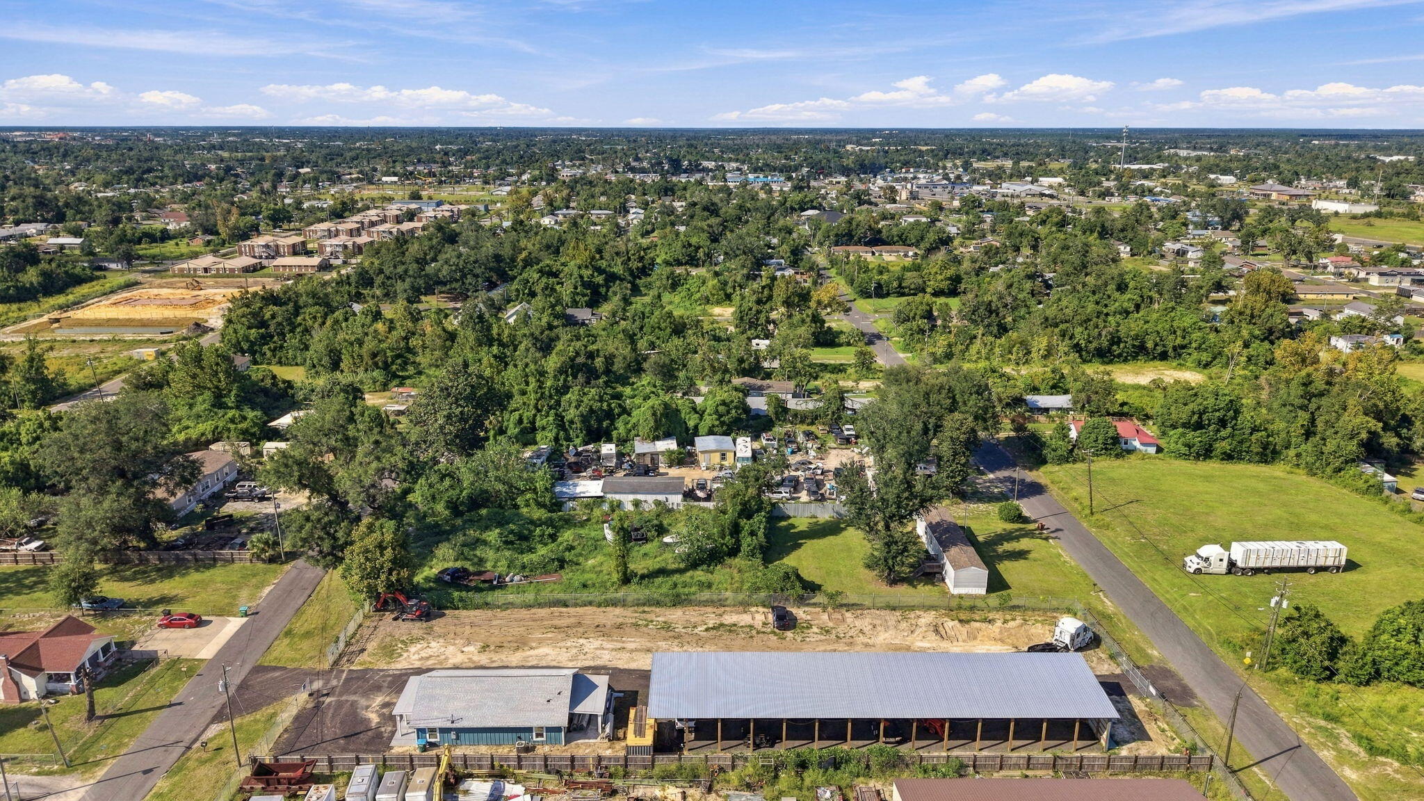 main property photo 39