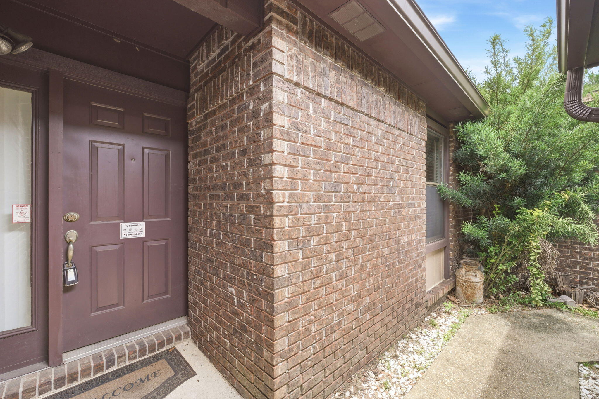 main property photo 45
