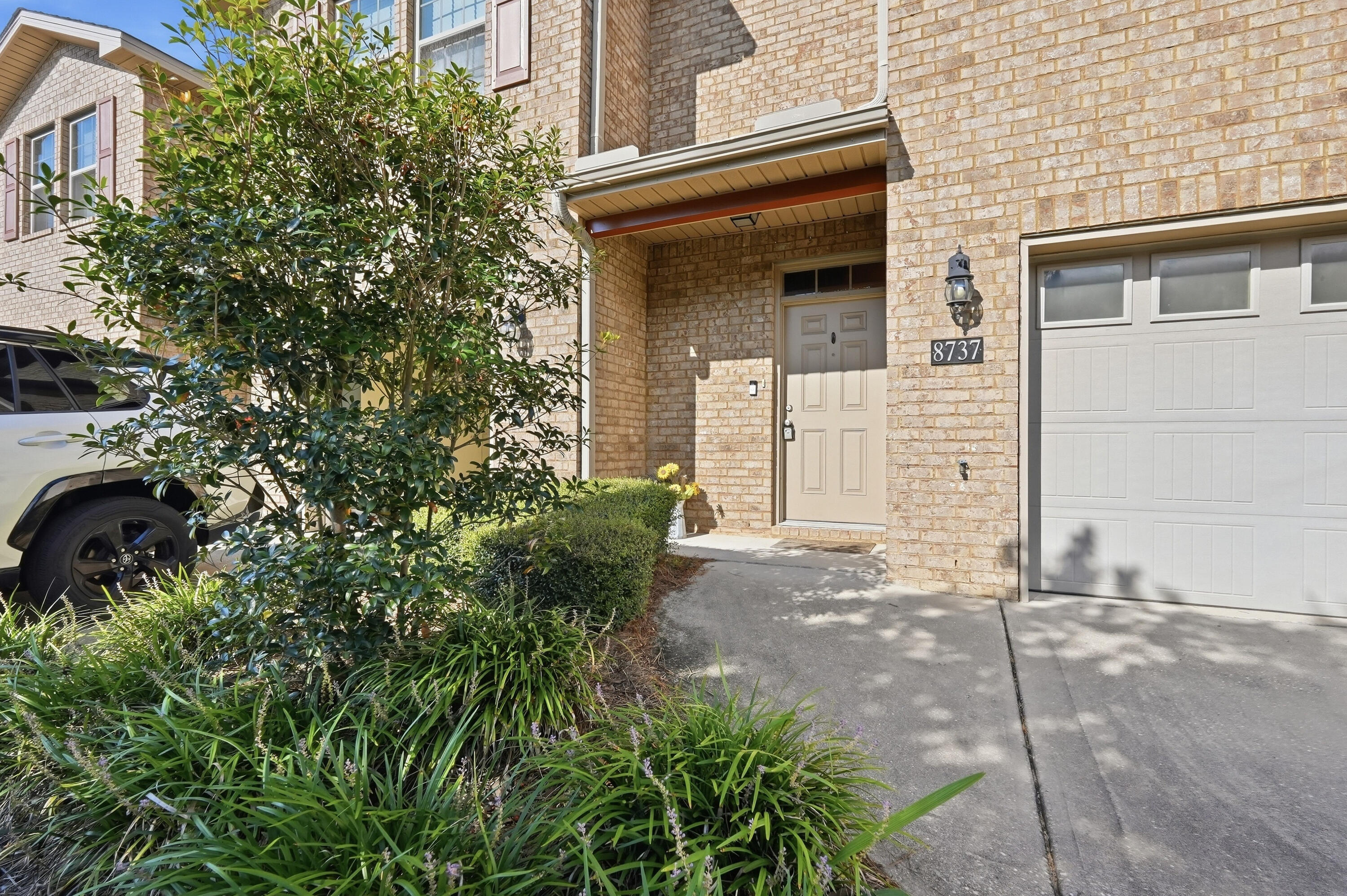 main property photo 59