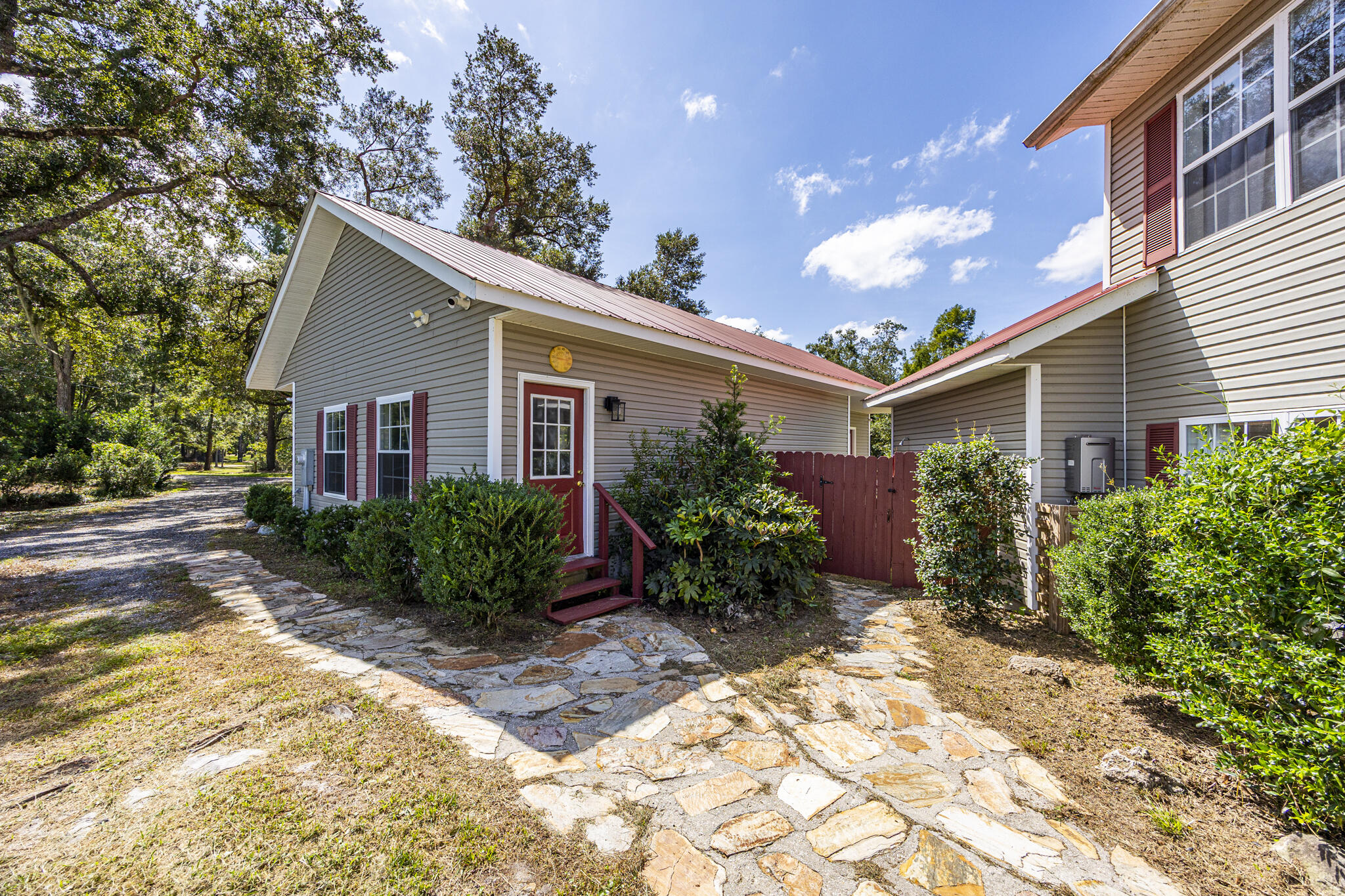 main property photo 61