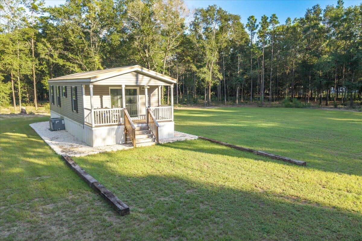 main property photo 23