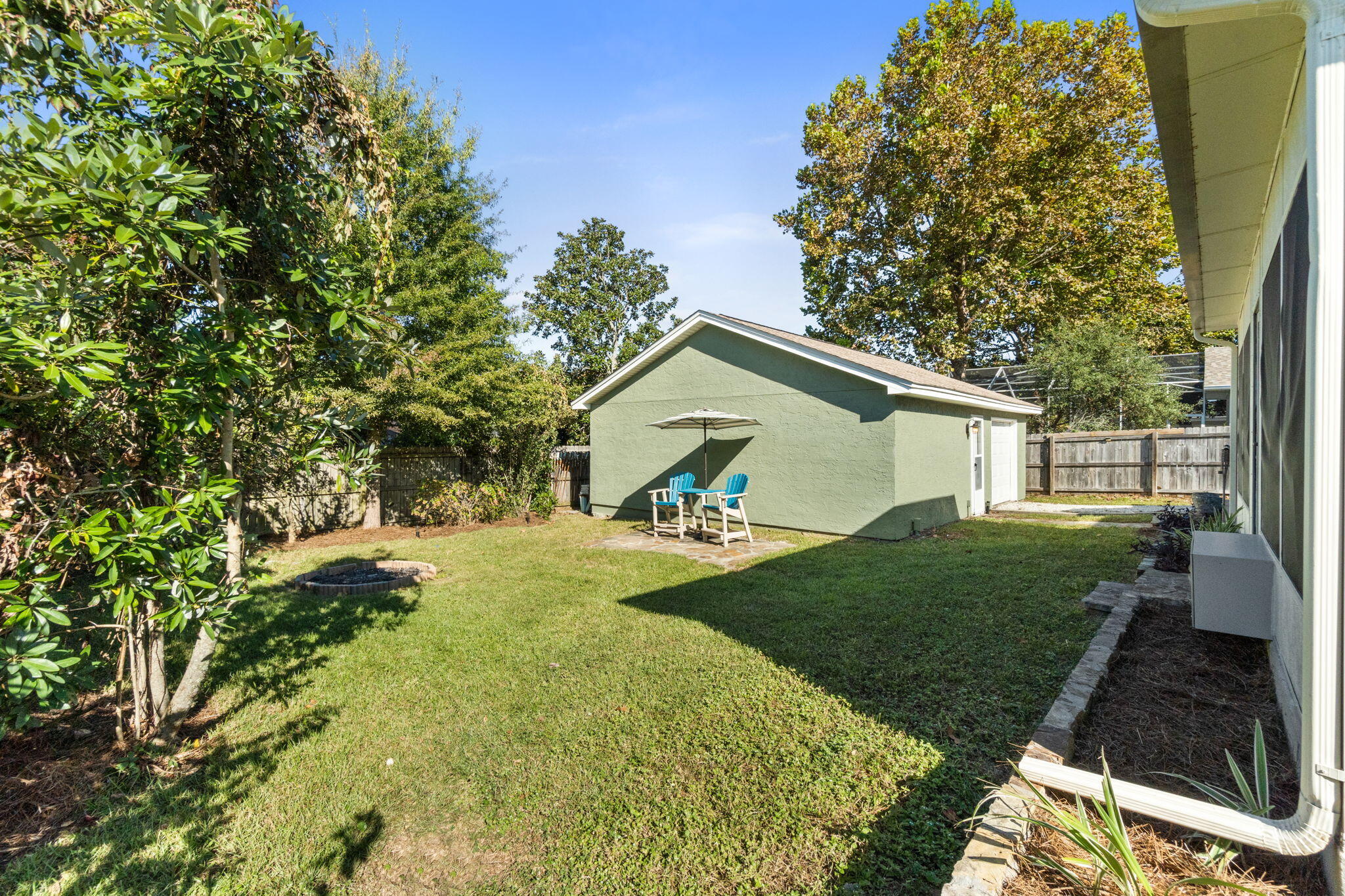 main property photo 60