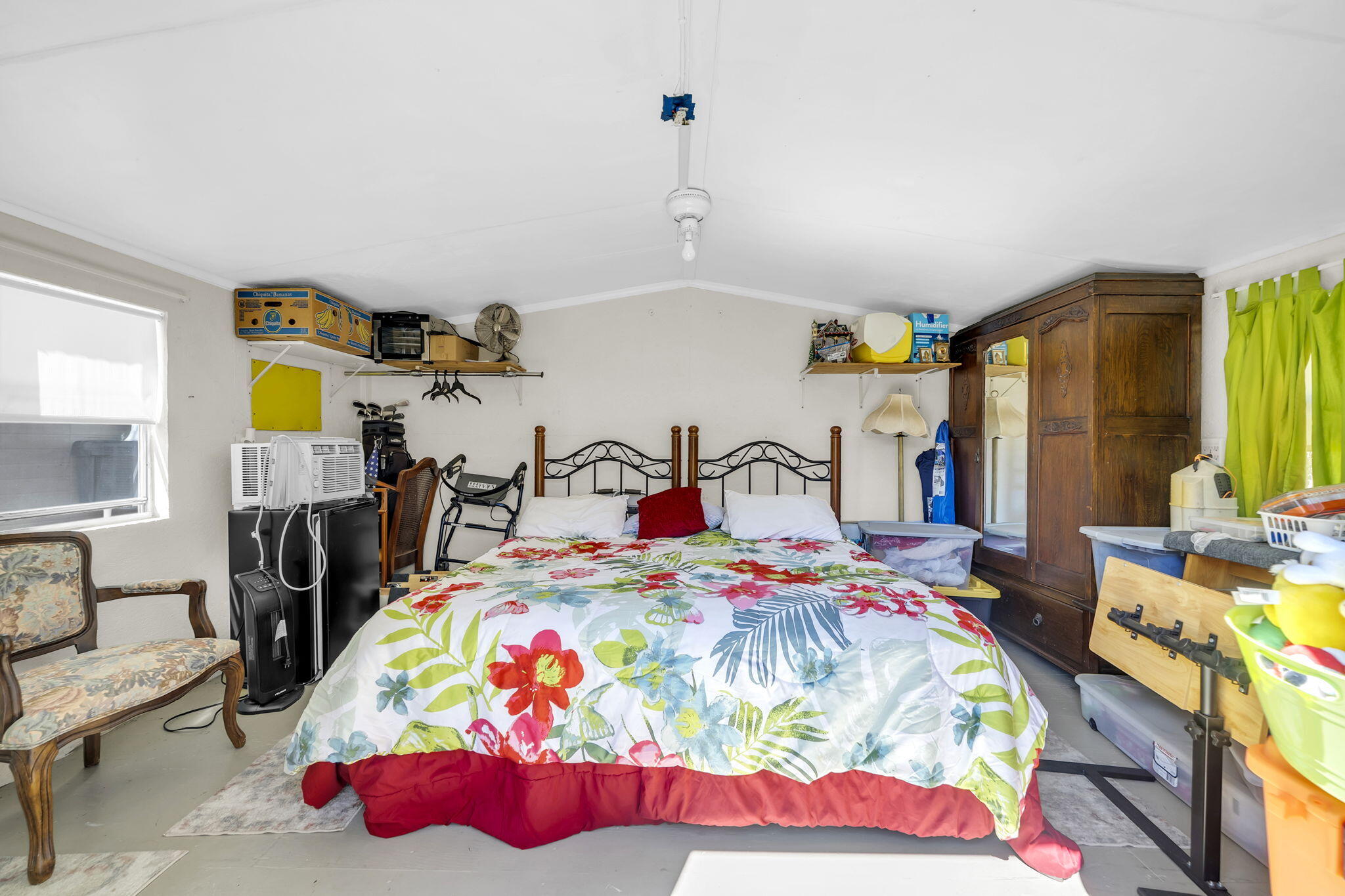 main property photo 33