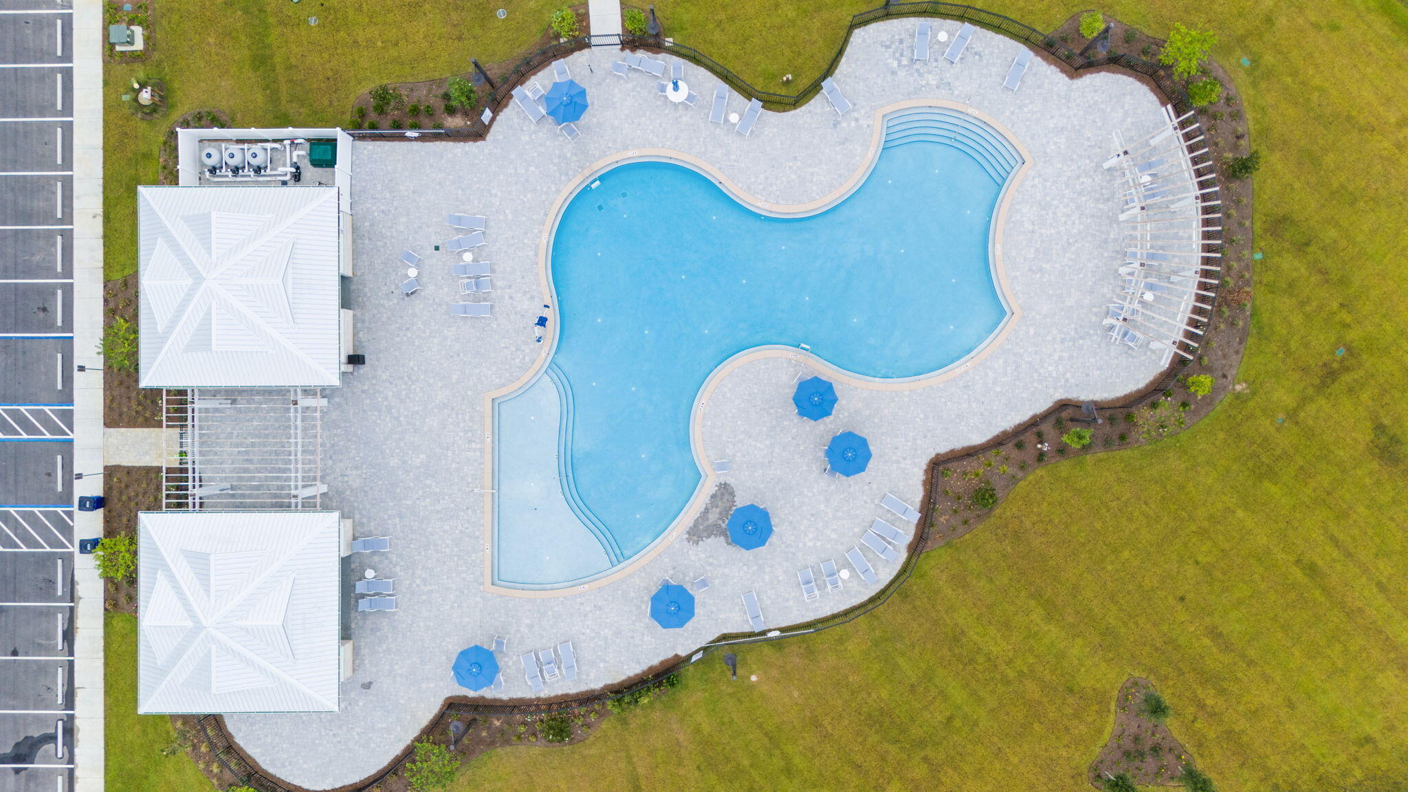 main property photo 64