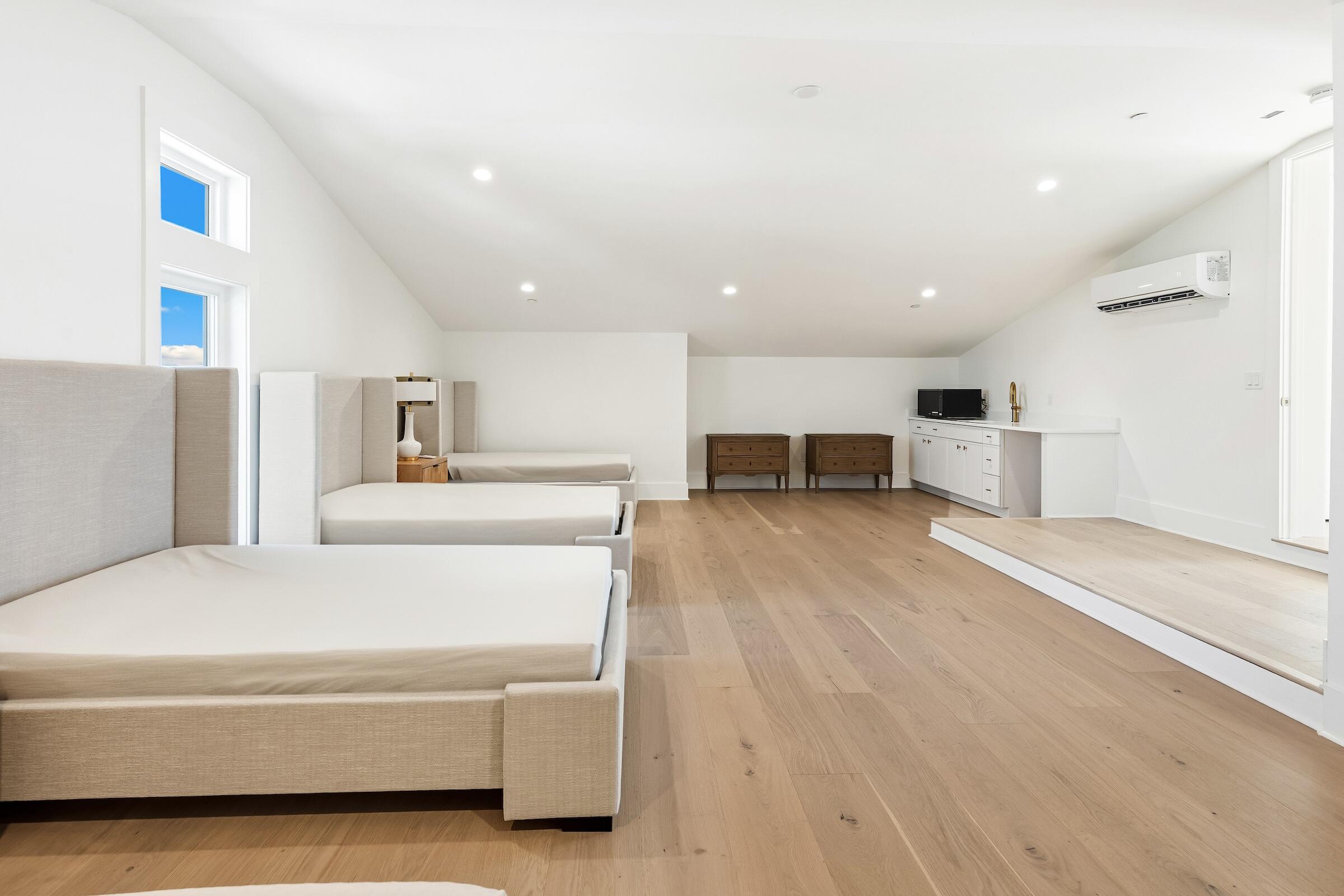 main property photo 67