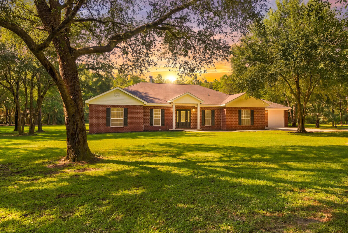 main property photo 0