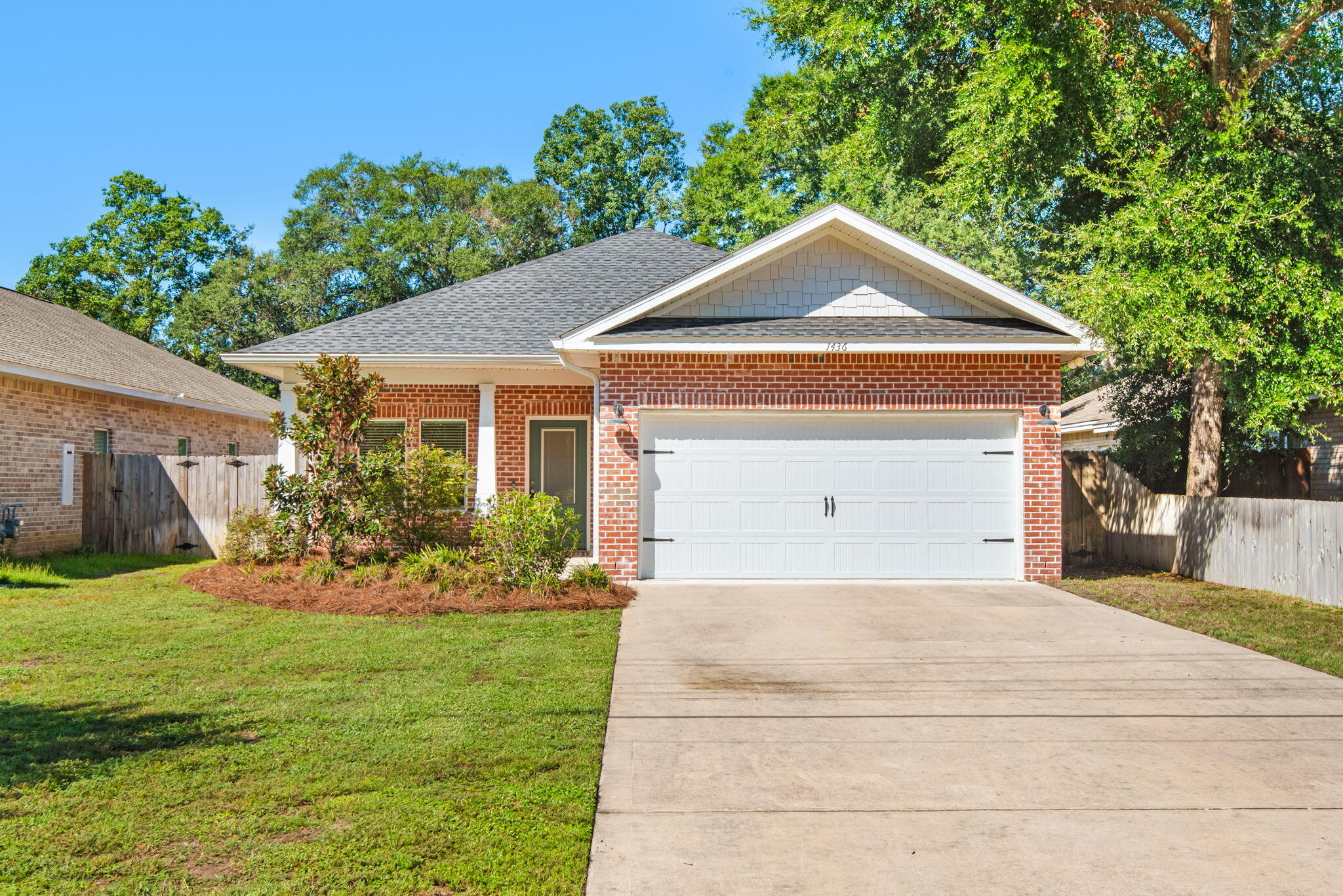 main property photo 0