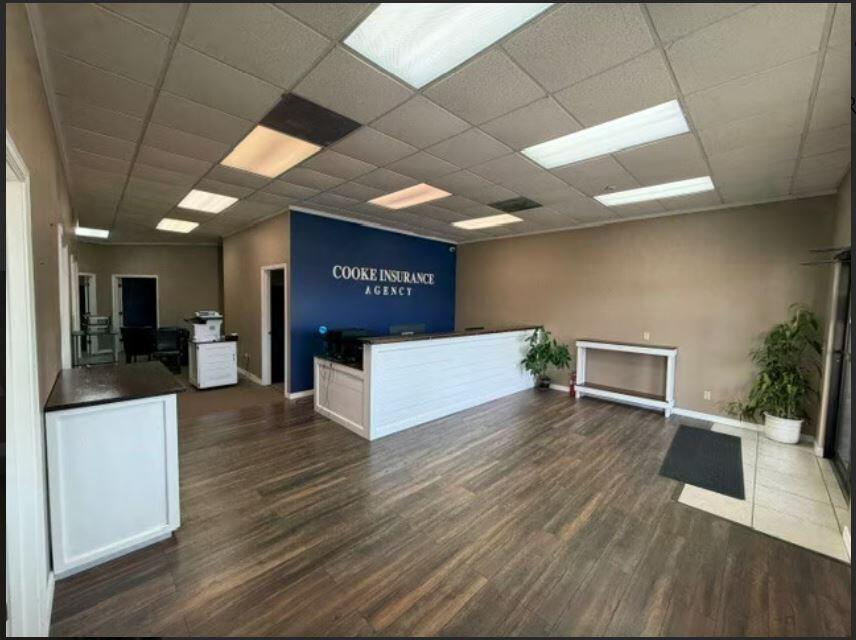 main property photo 0