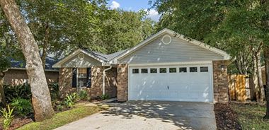 image of property with 4 Bed | 2 Bath | 1,653 Sqft