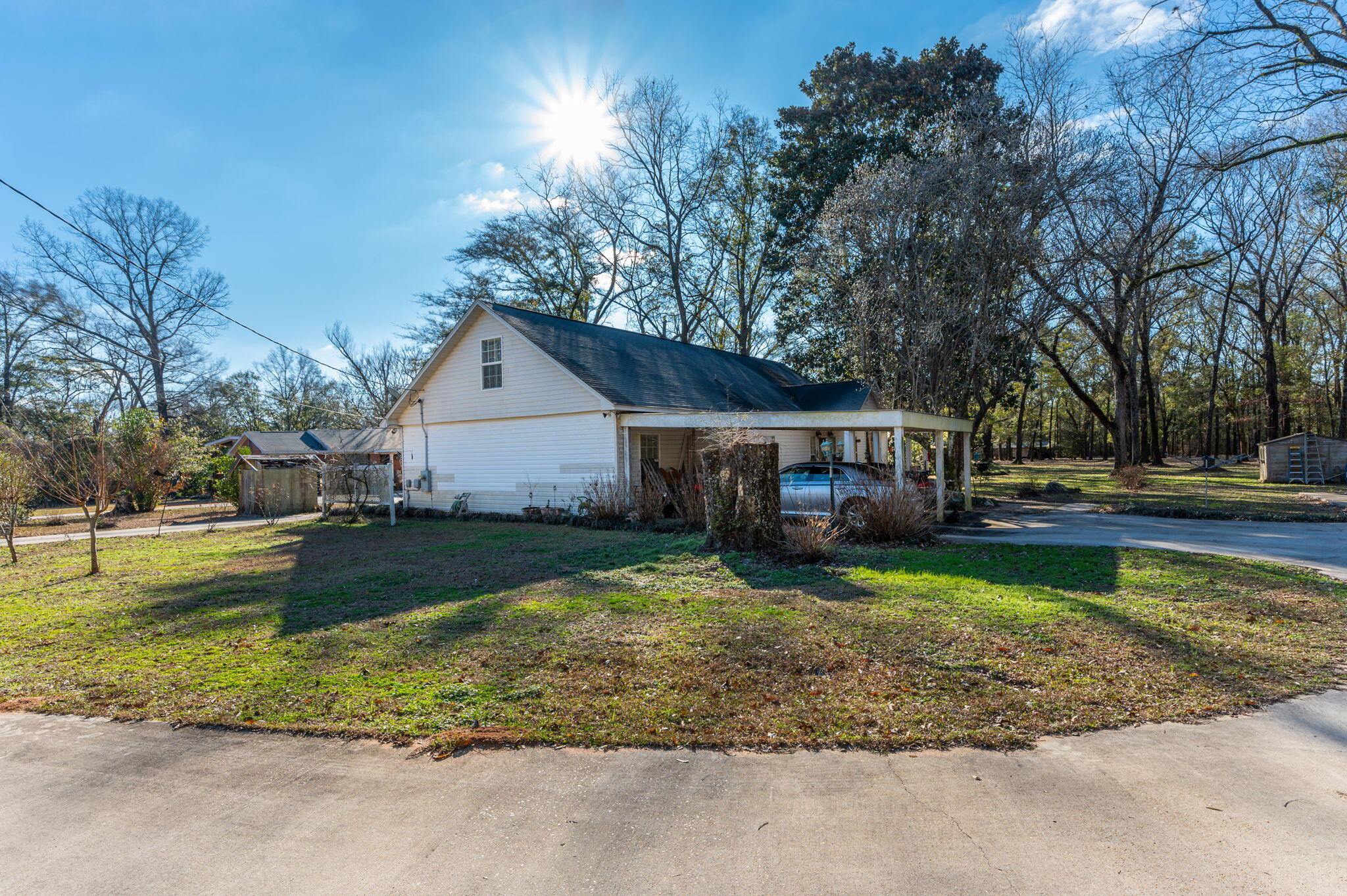 main property photo 15