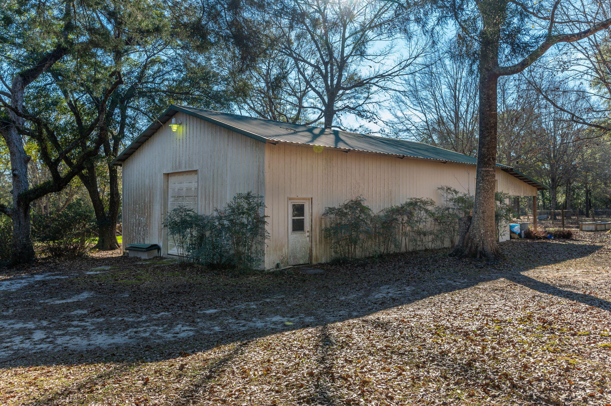 main property photo 19