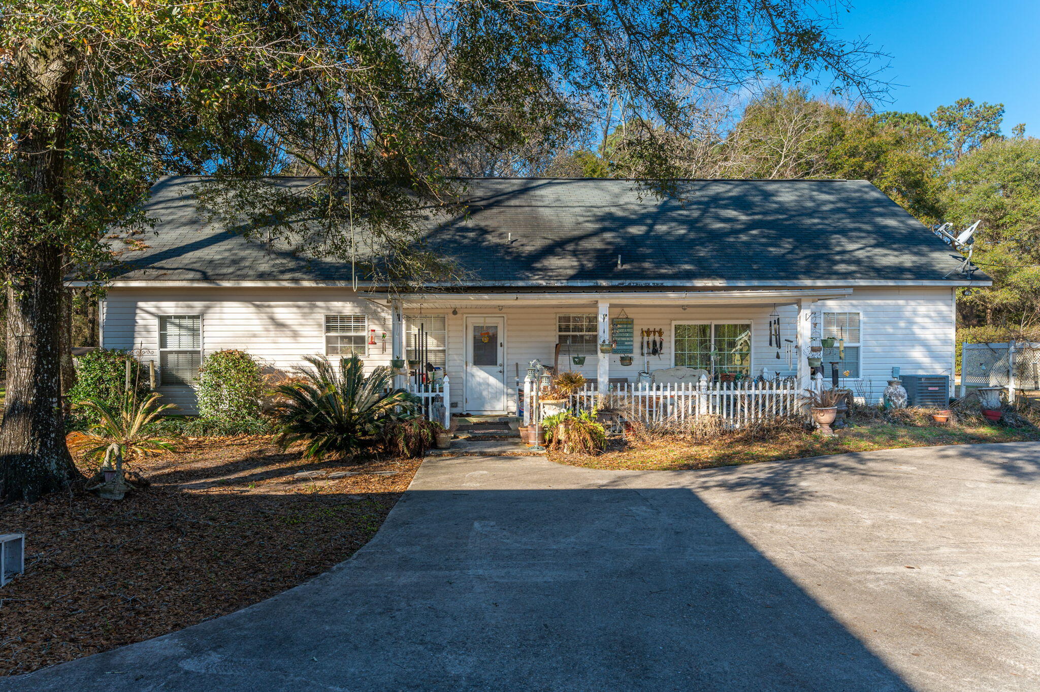 main property photo 24