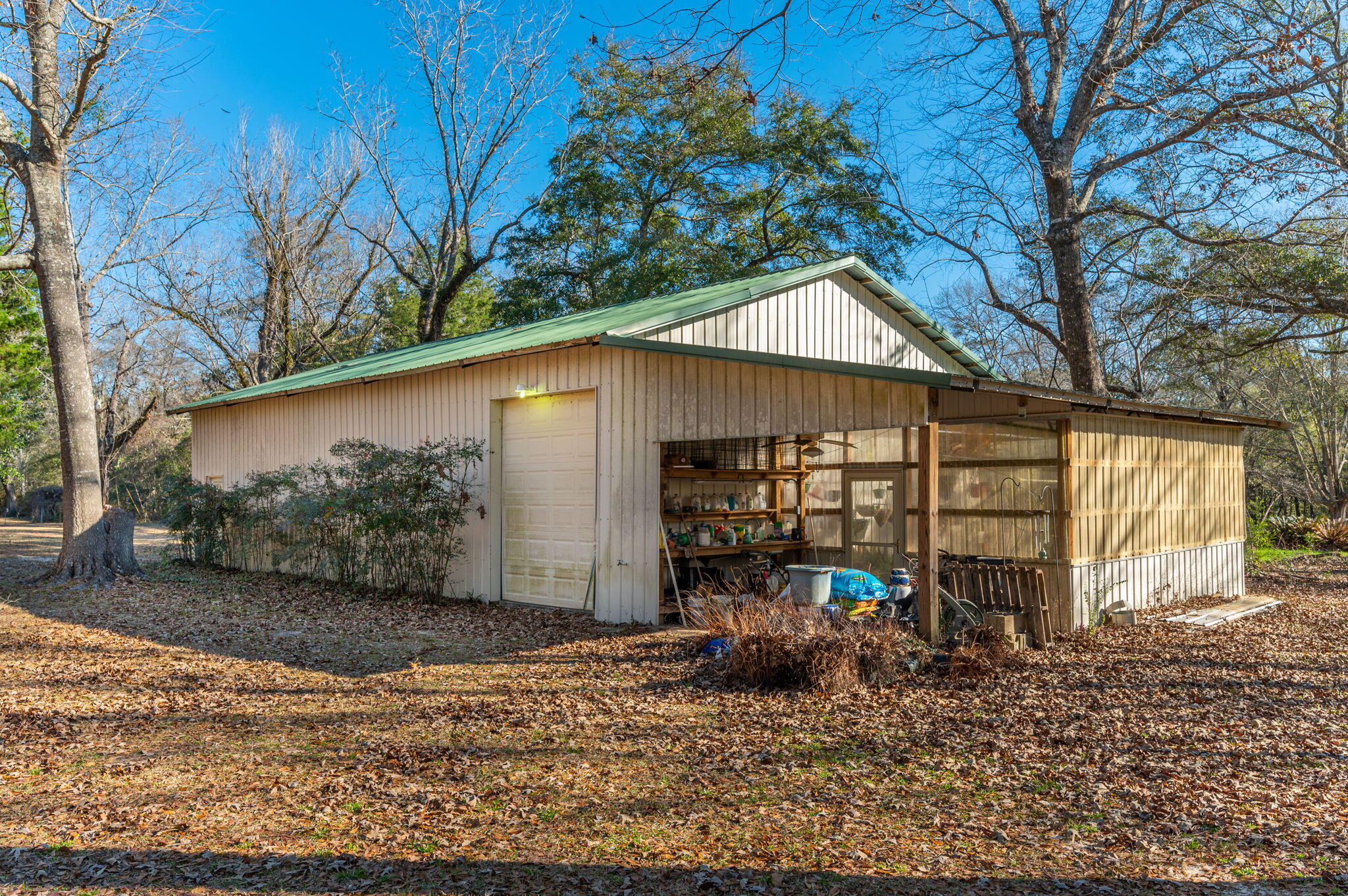 main property photo 39