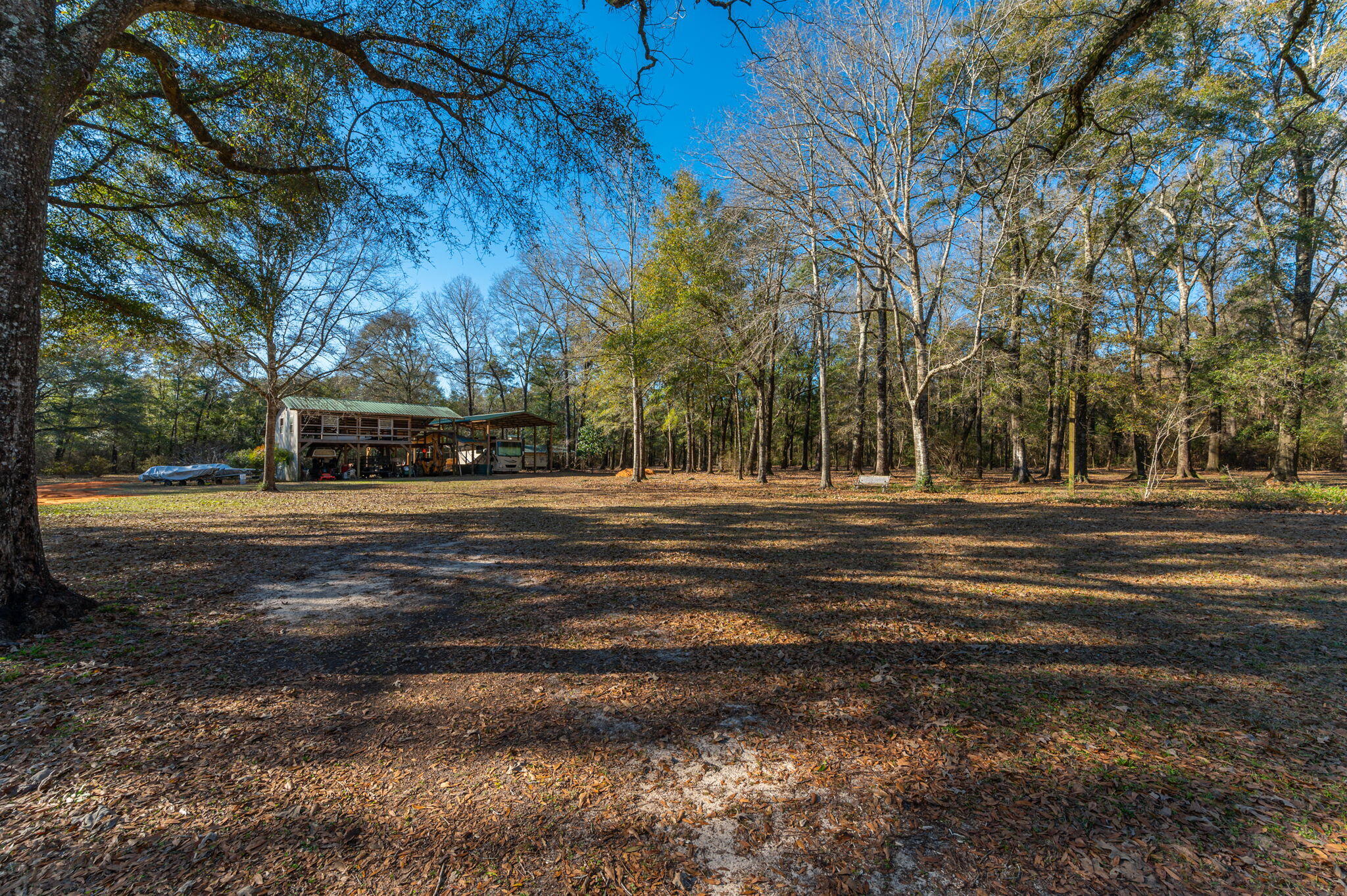 main property photo 40