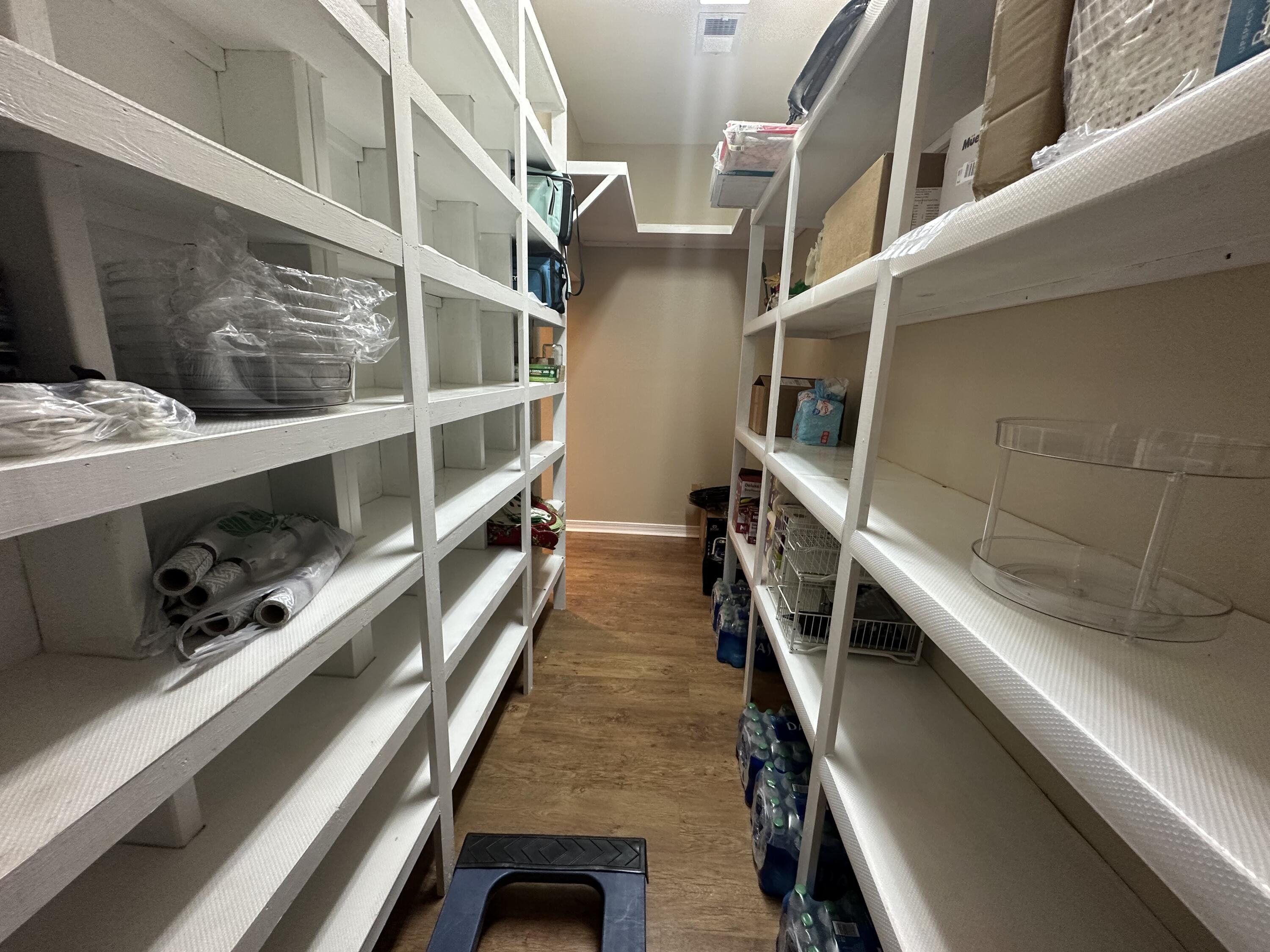 main property photo 50