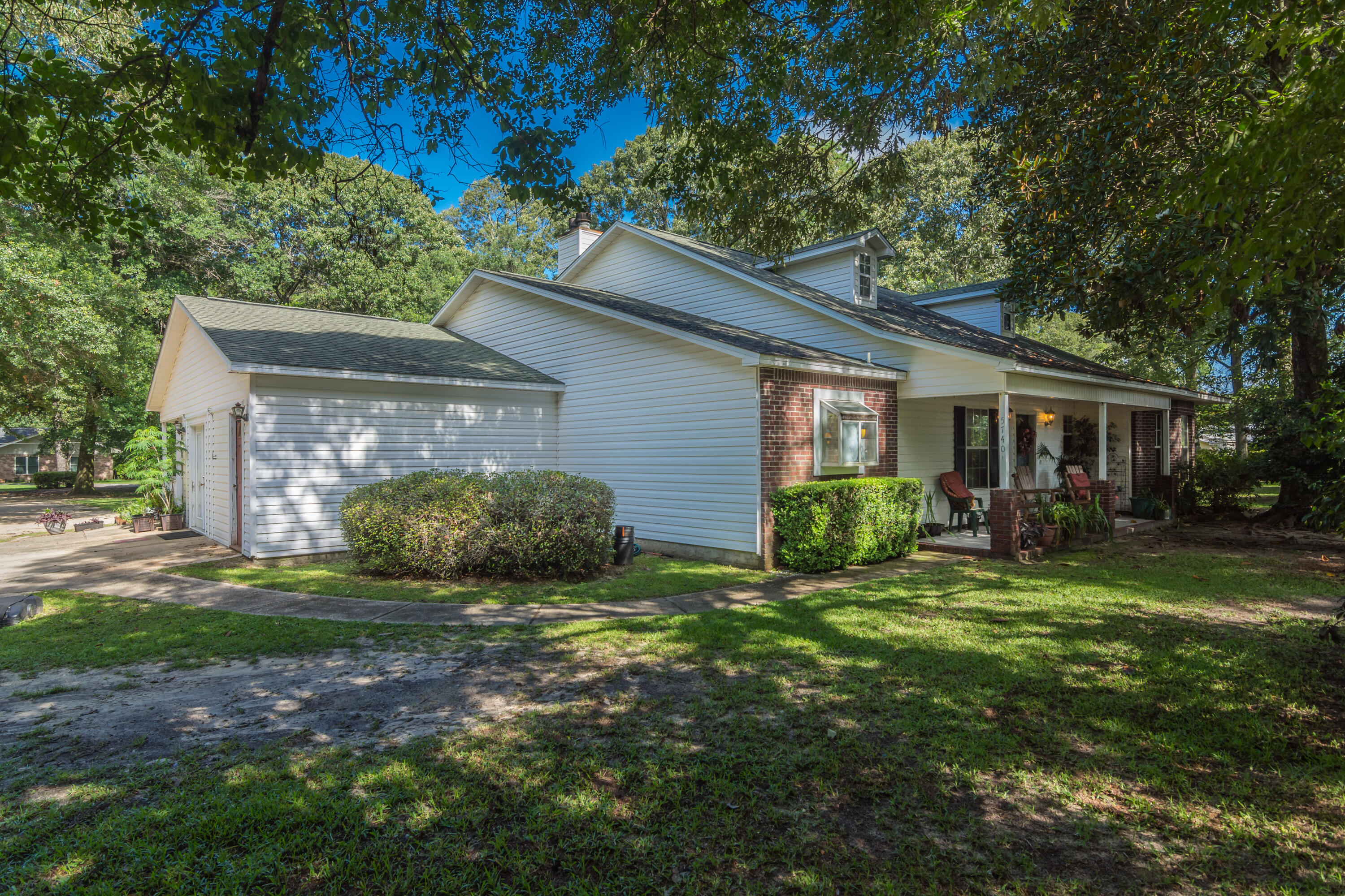 main property photo 22