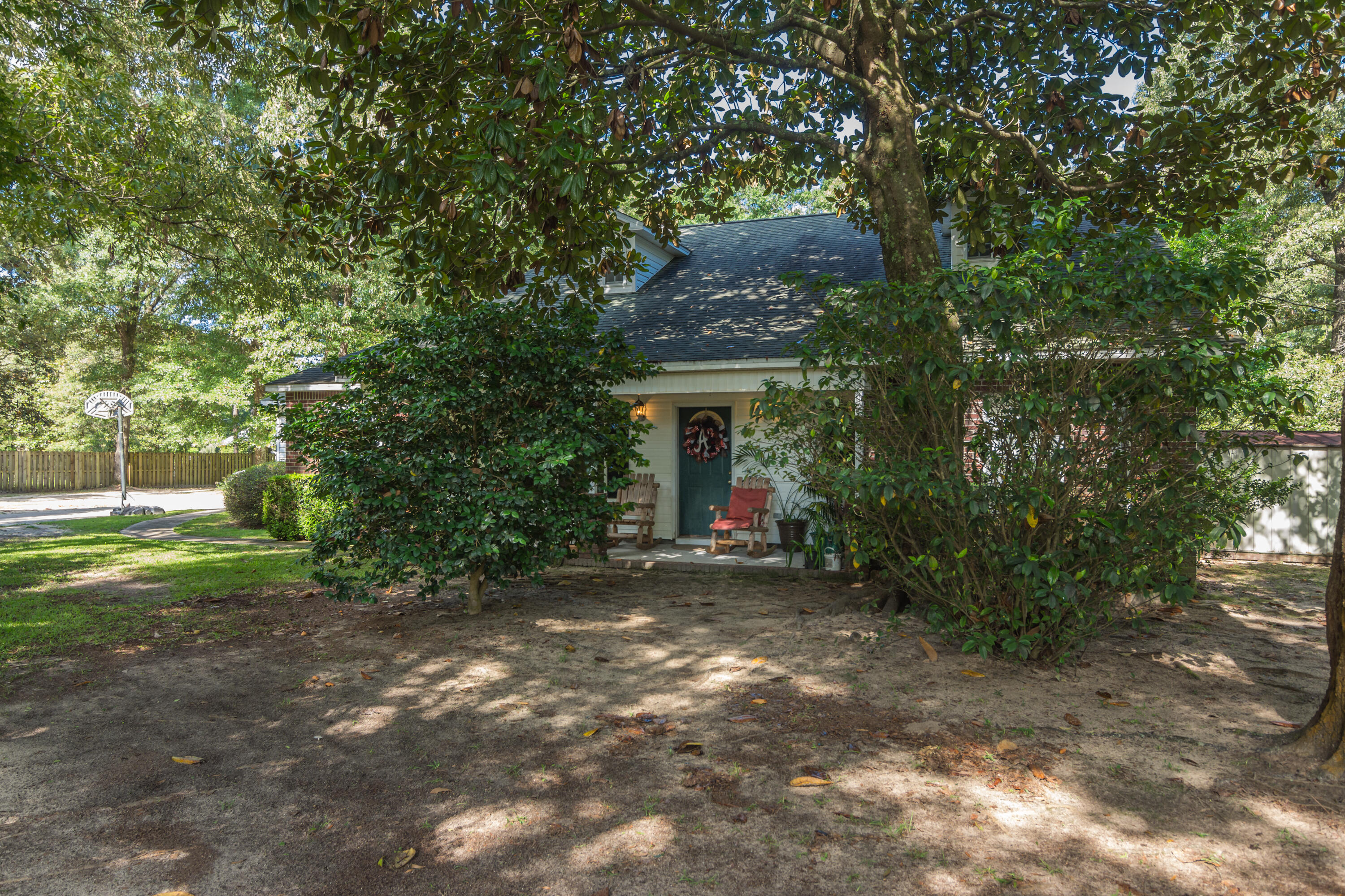 main property photo 23