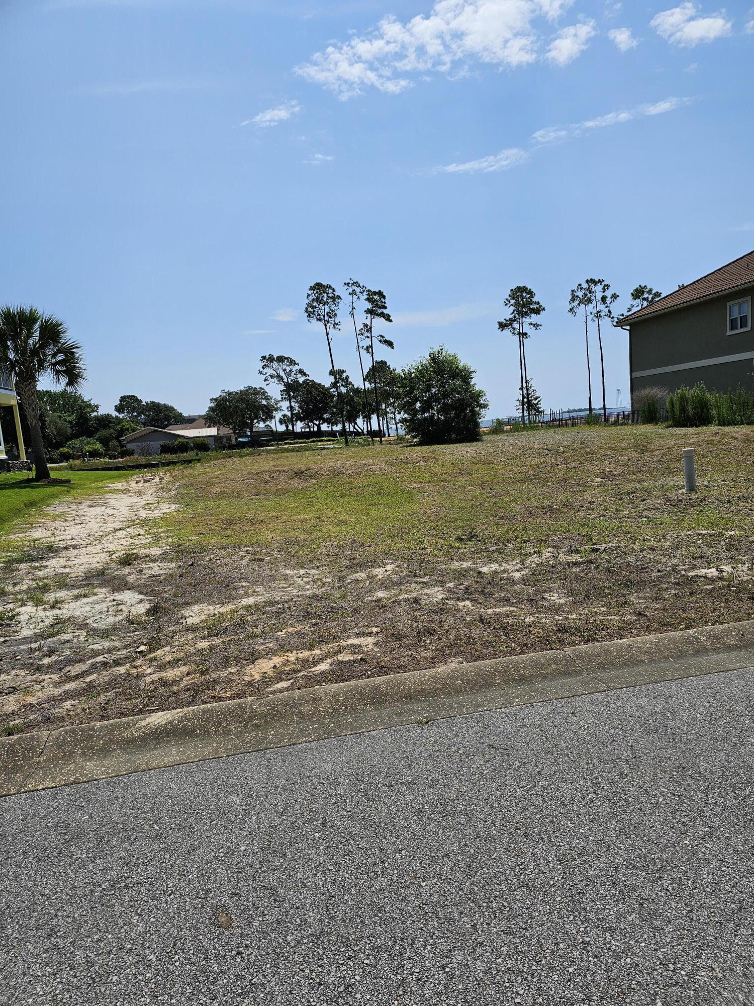 main property photo 8