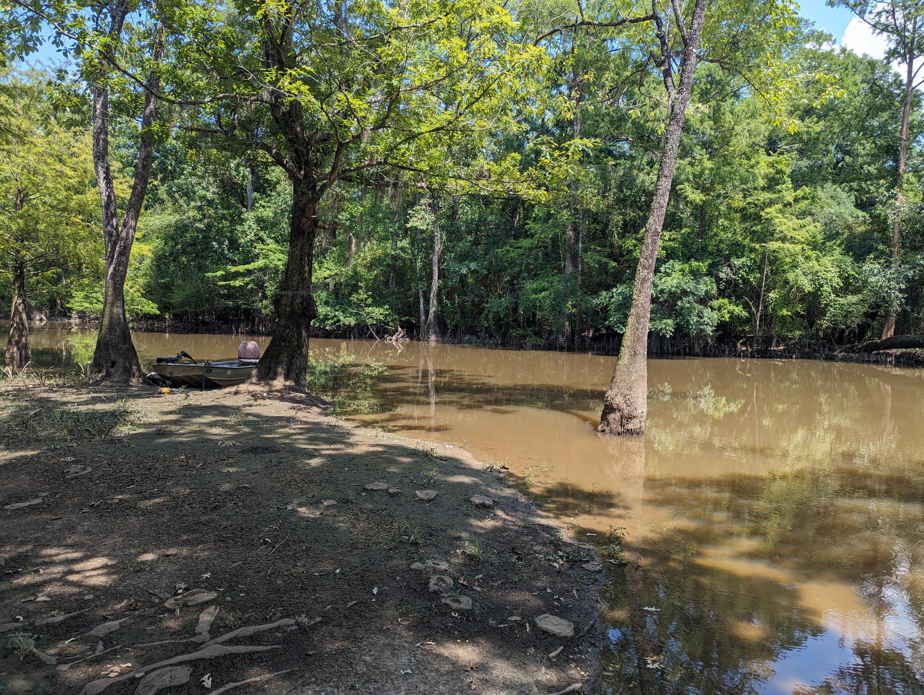 main property photo 17