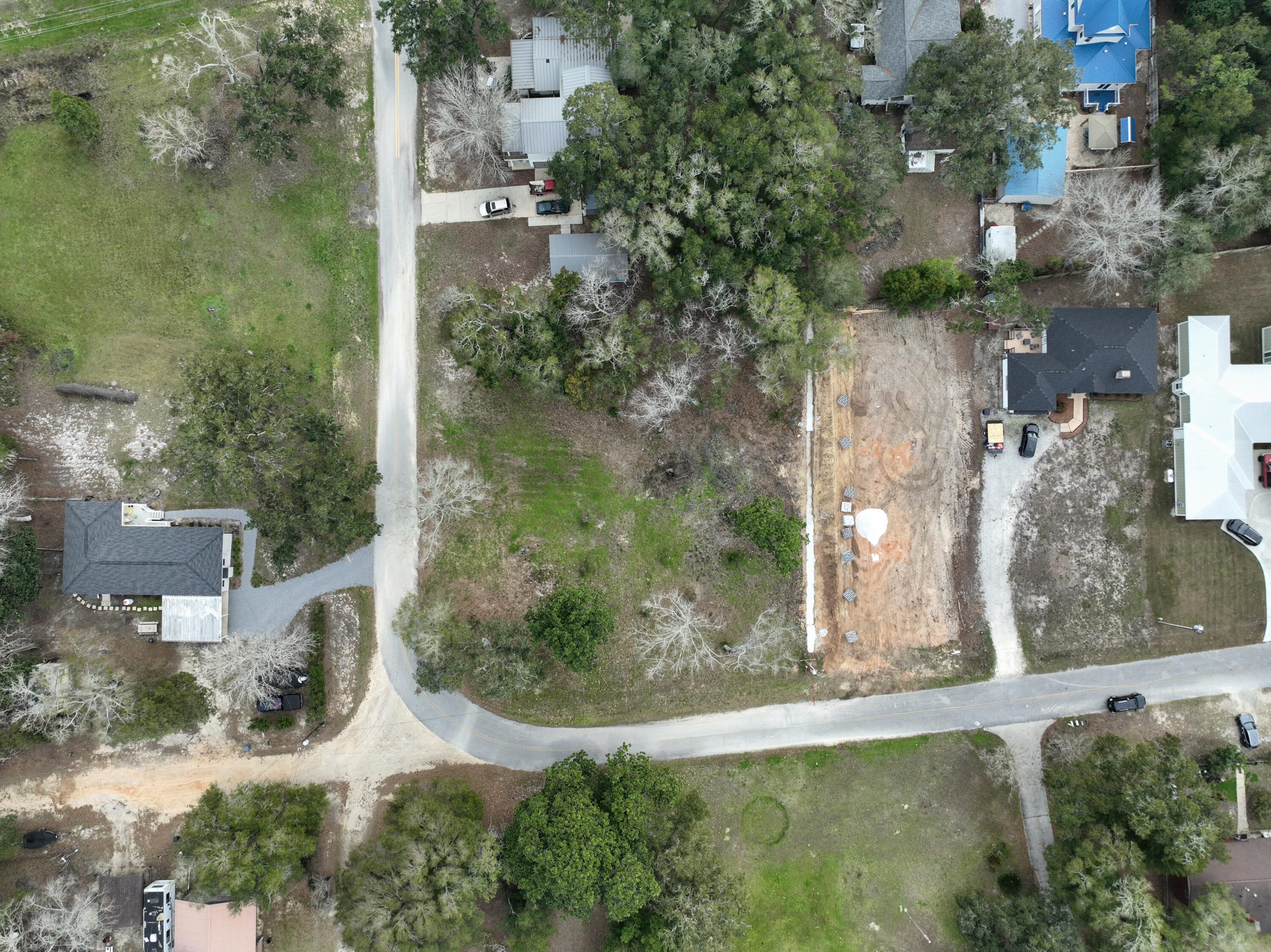 main property photo 9