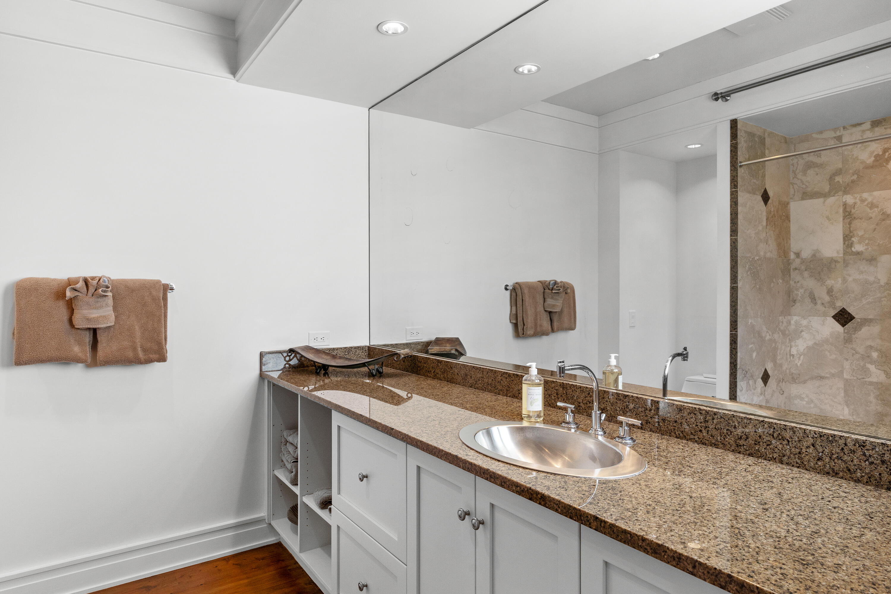 main property photo 65