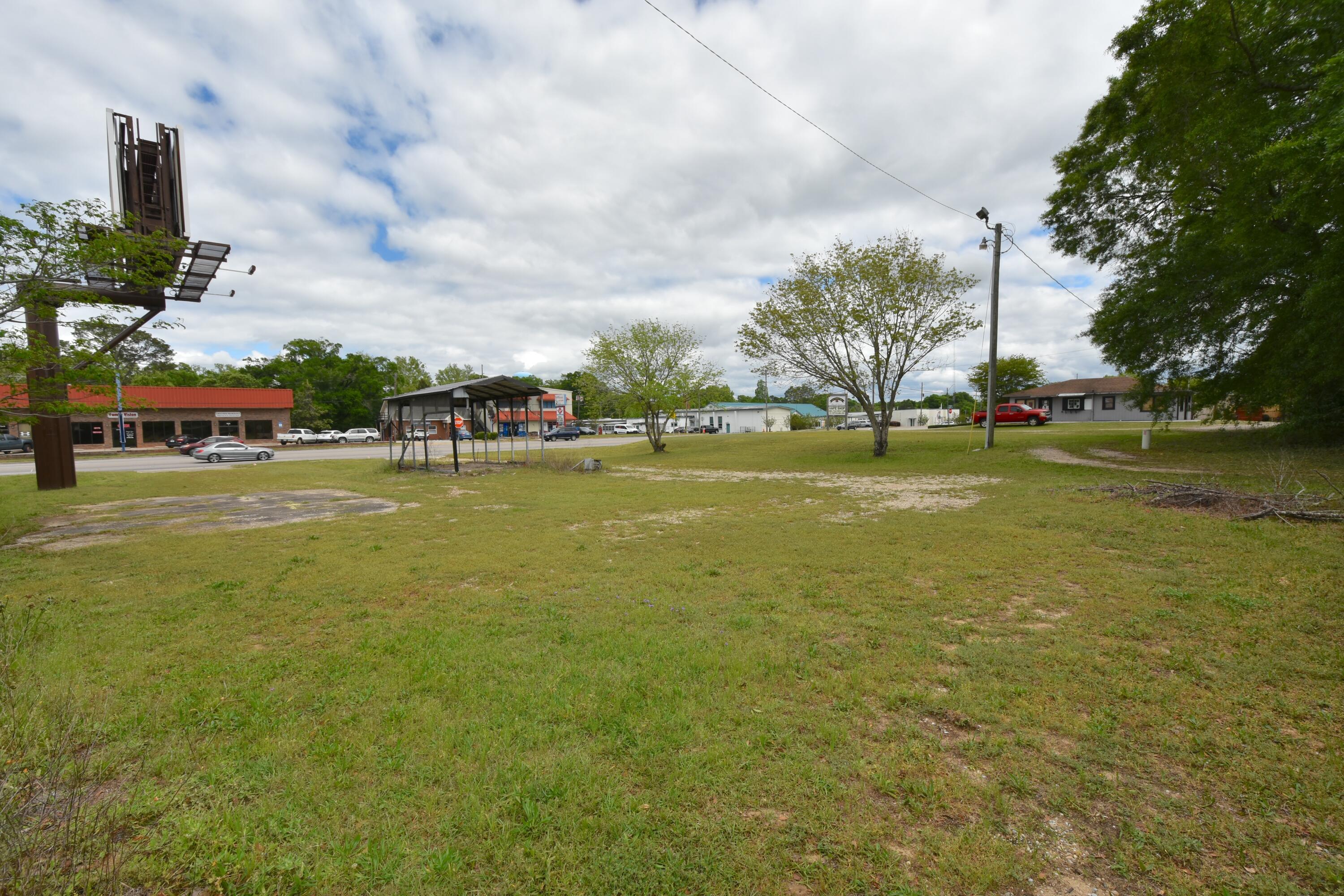 main property photo 24