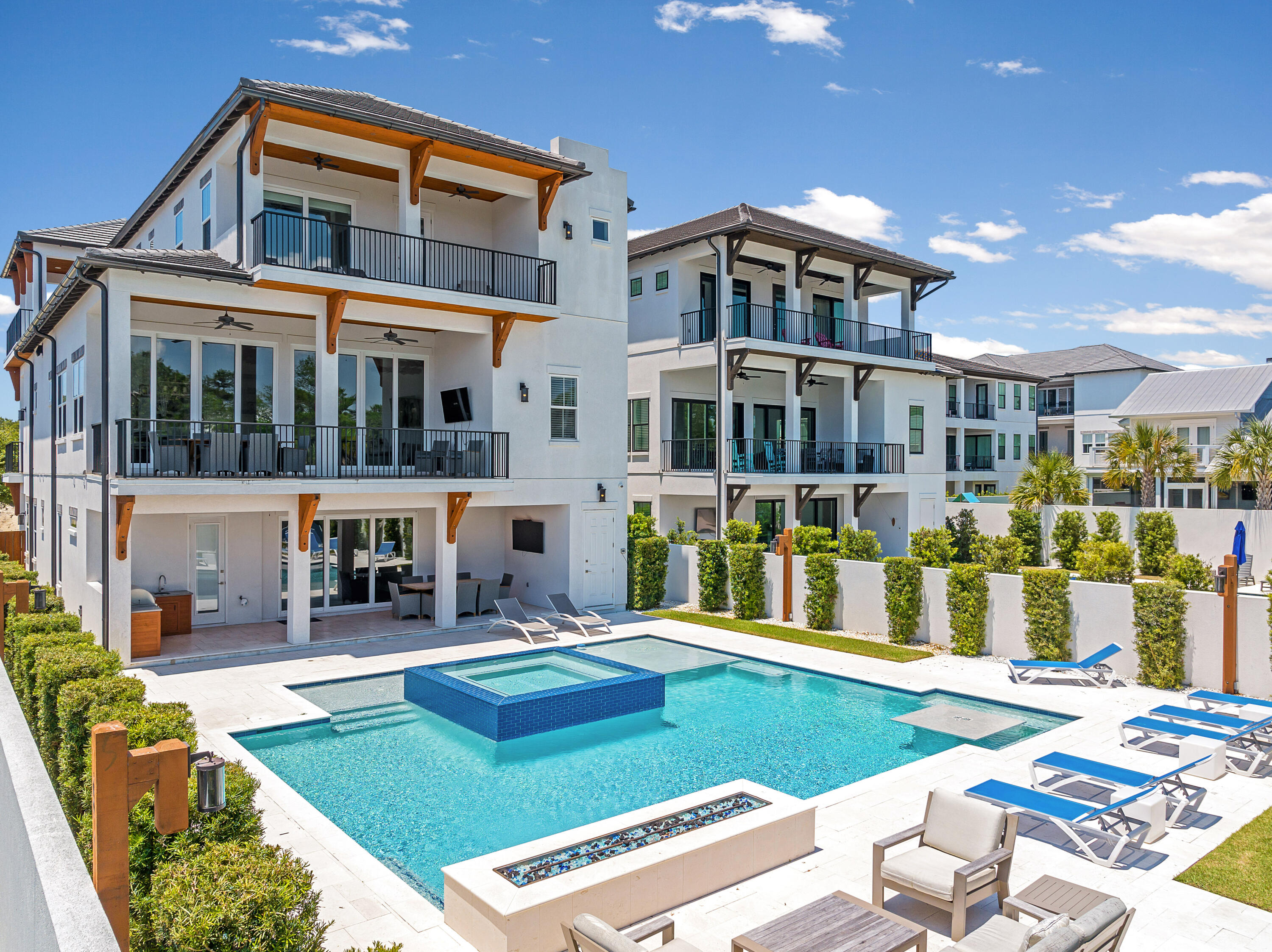 main property photo 65